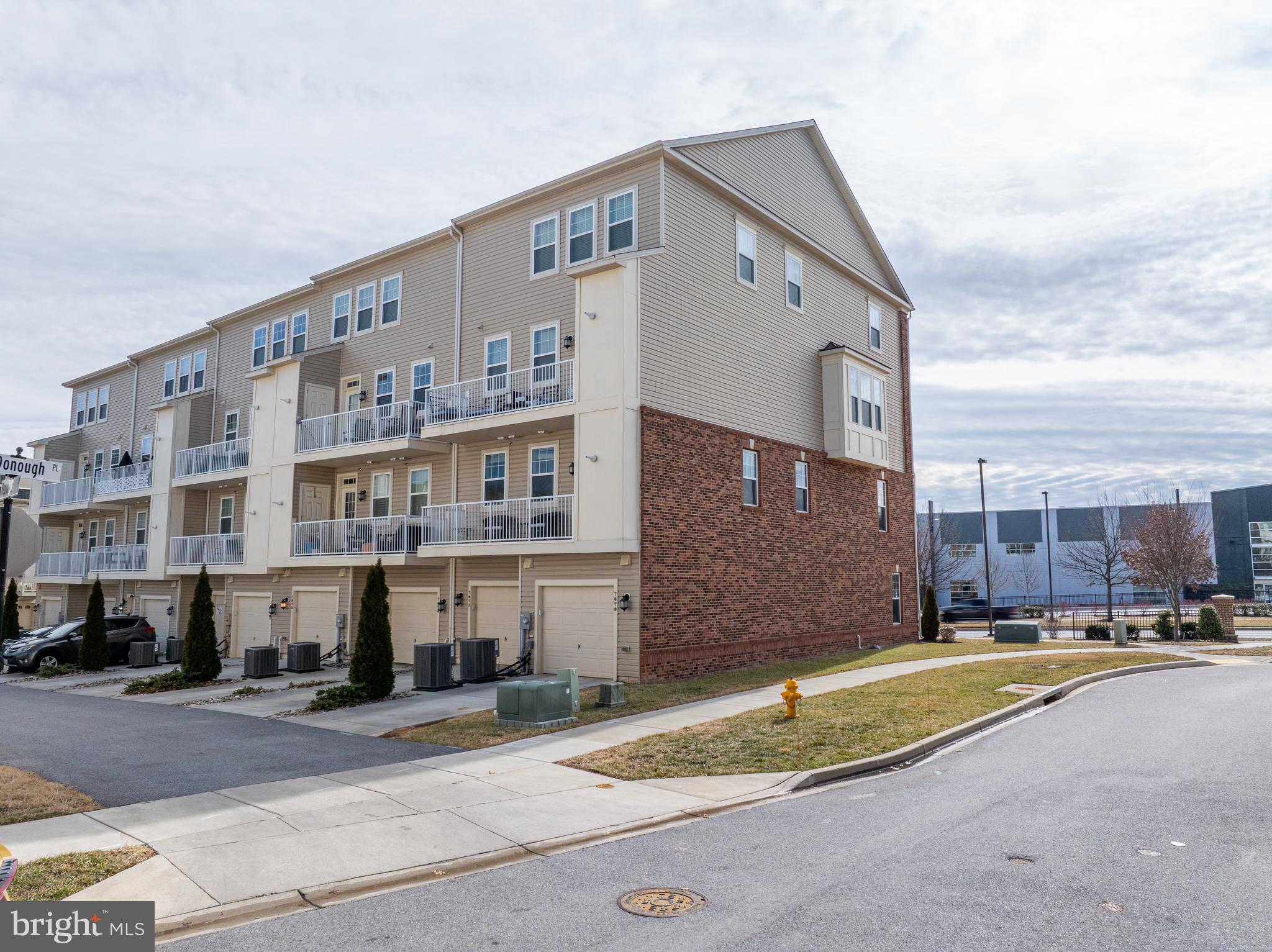 WESTVIEW SOUTH - Residential