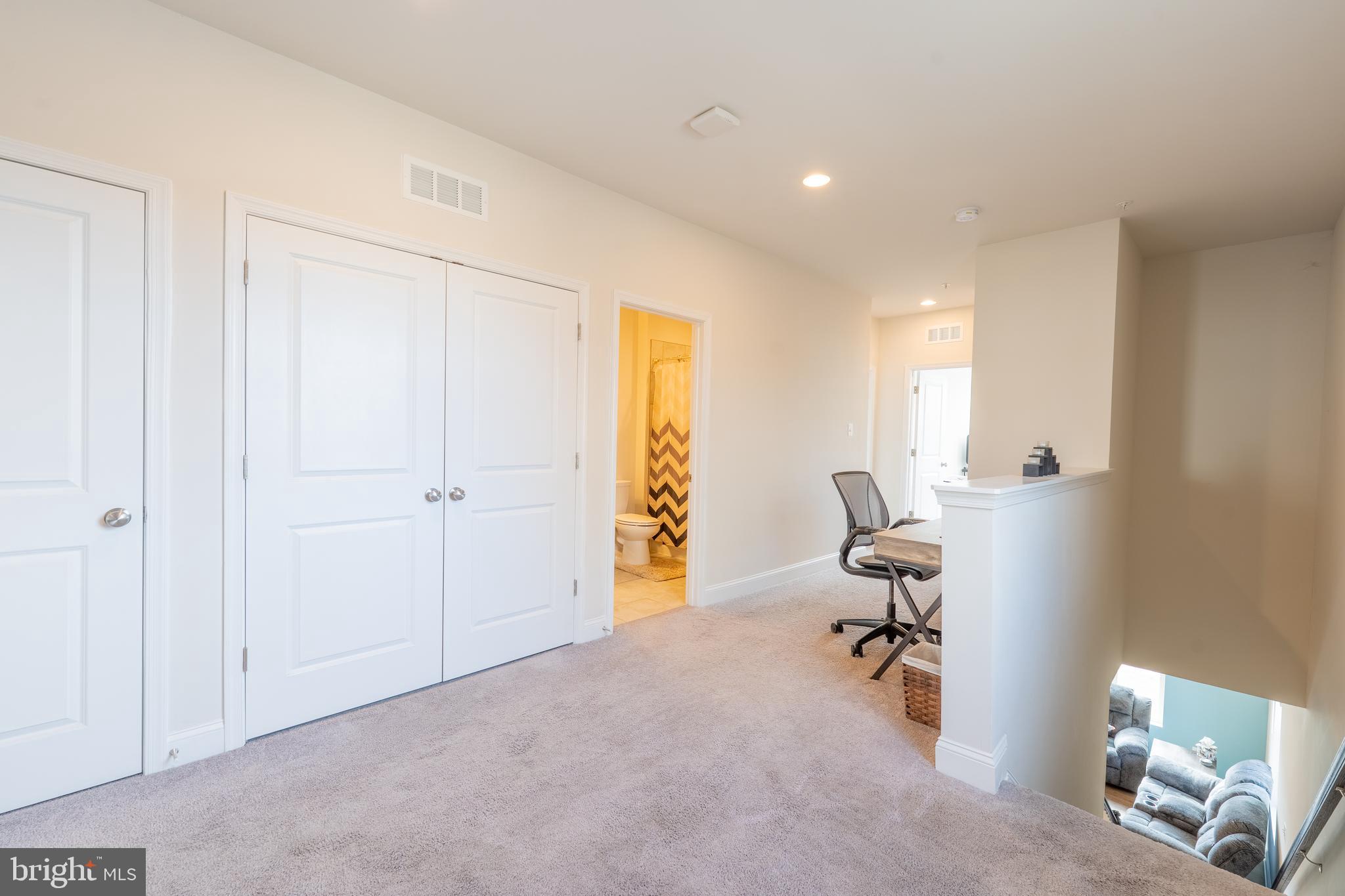 WESTVIEW SOUTH - Residential