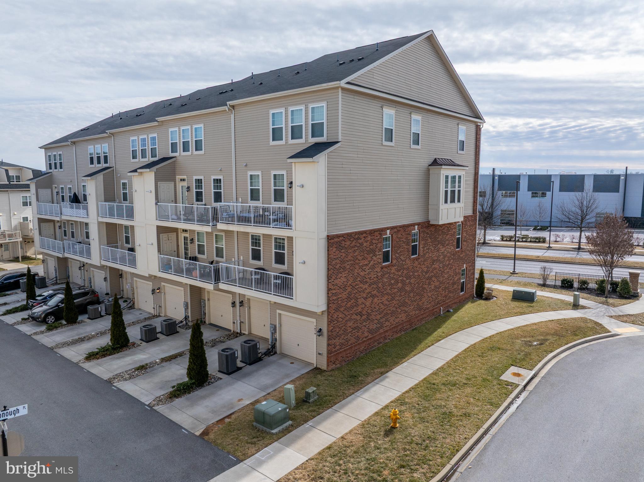 WESTVIEW SOUTH - Residential