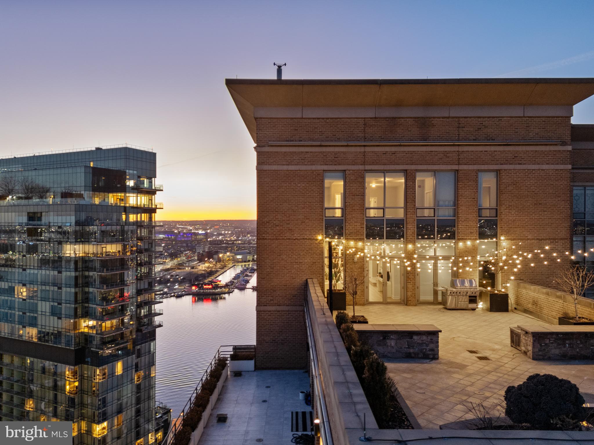 HARBOR EAST - Residential