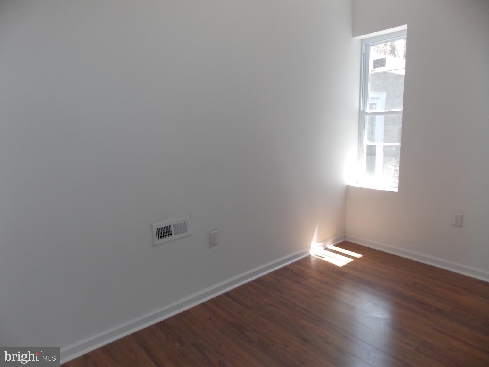 MANTUA - Residential
