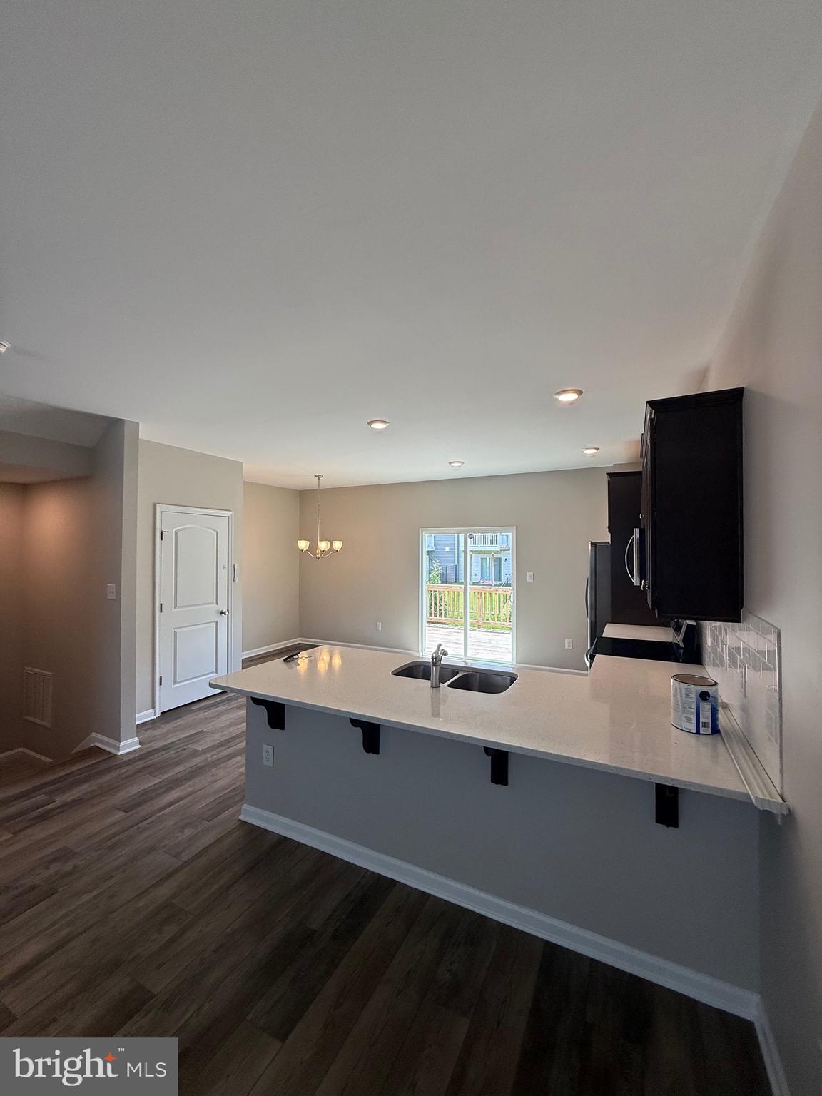 BERKELEY RIDGE - Residential
