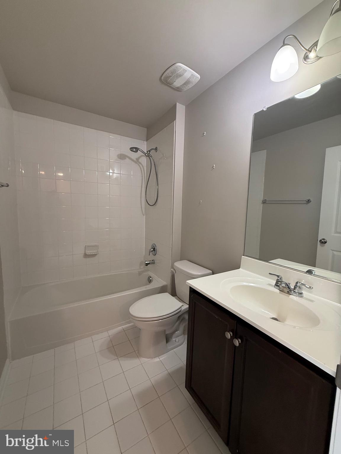 BERKELEY RIDGE - Residential