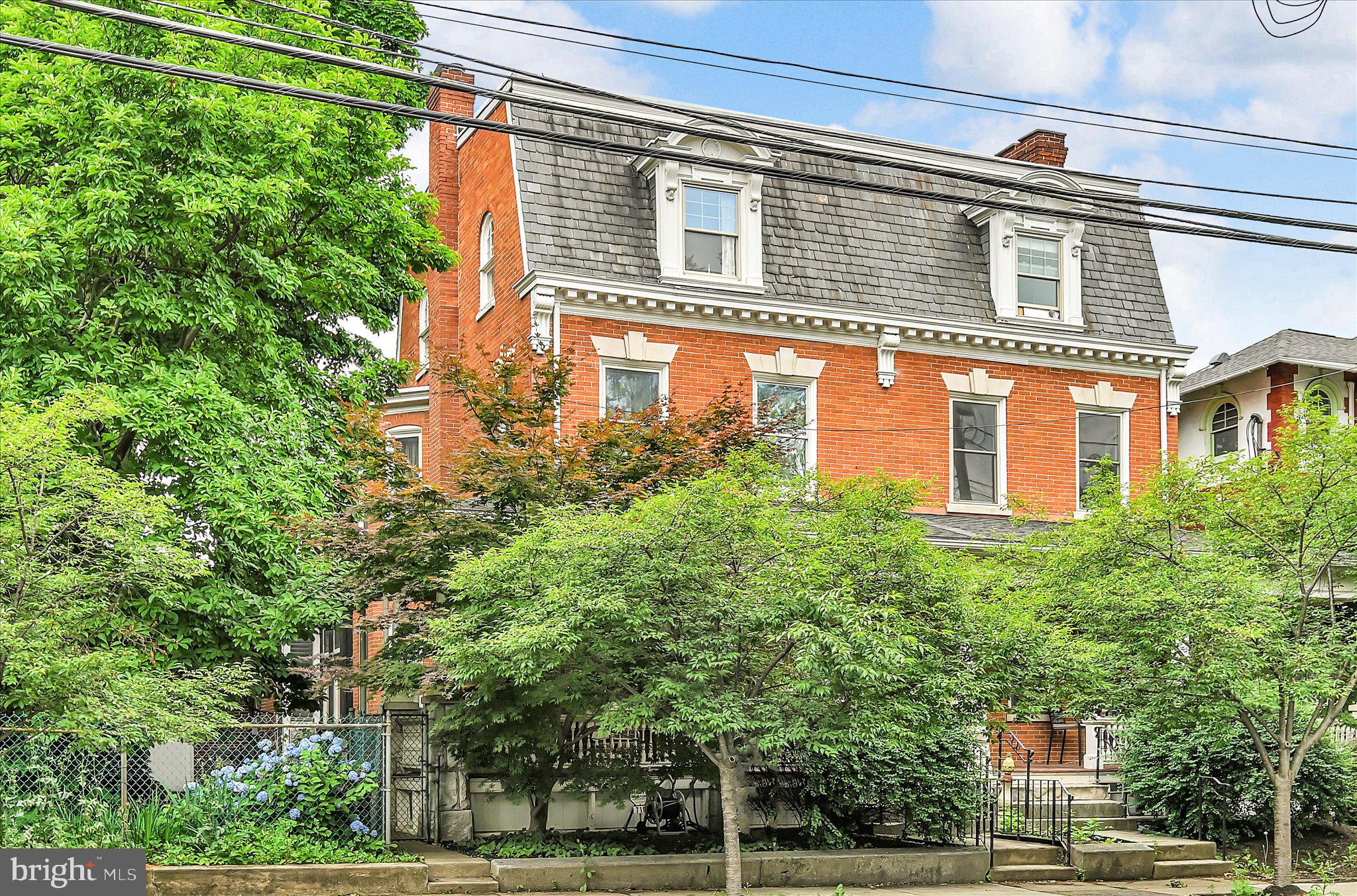 LANCASTER - Residential