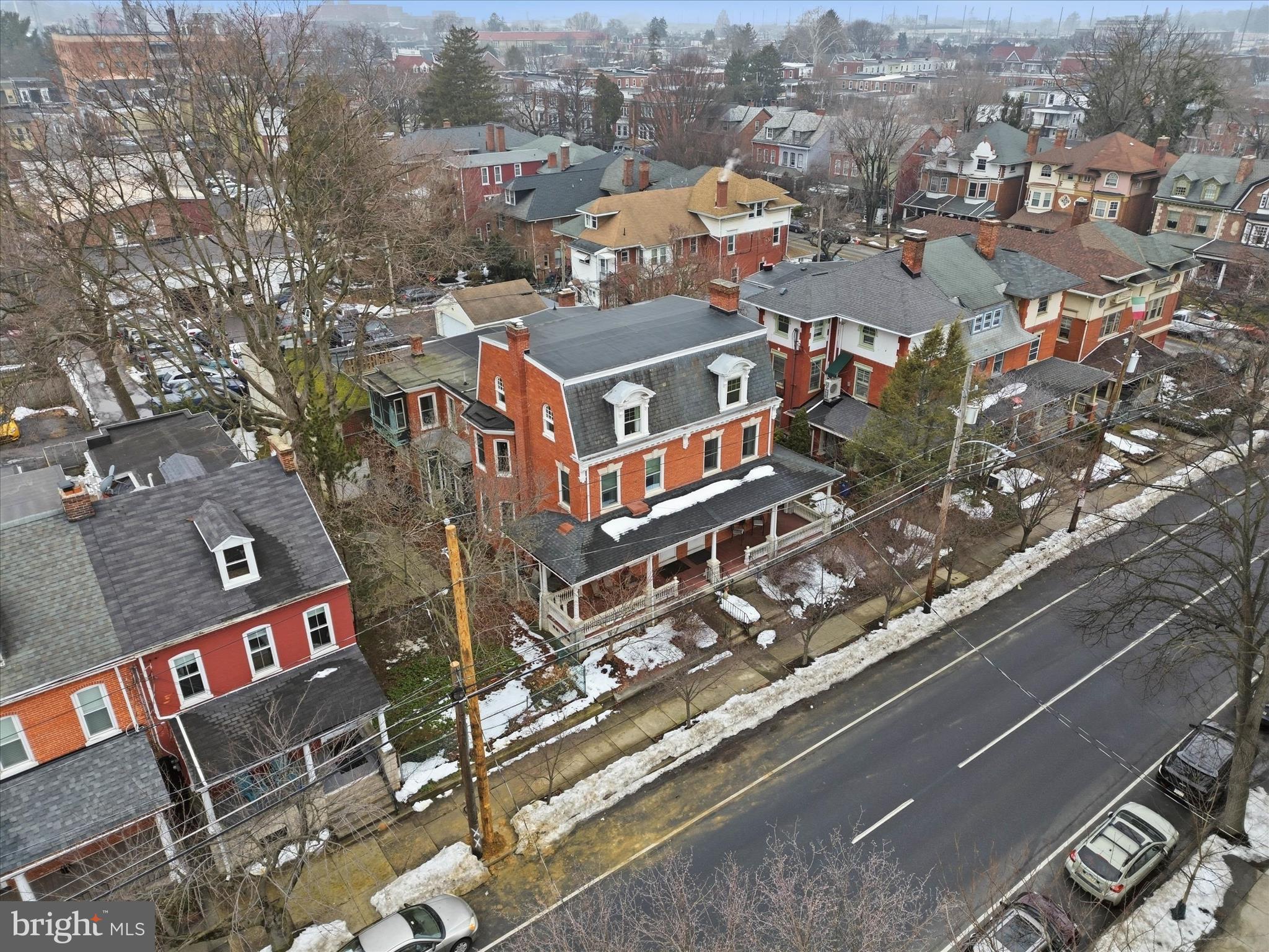 LANCASTER - Residential