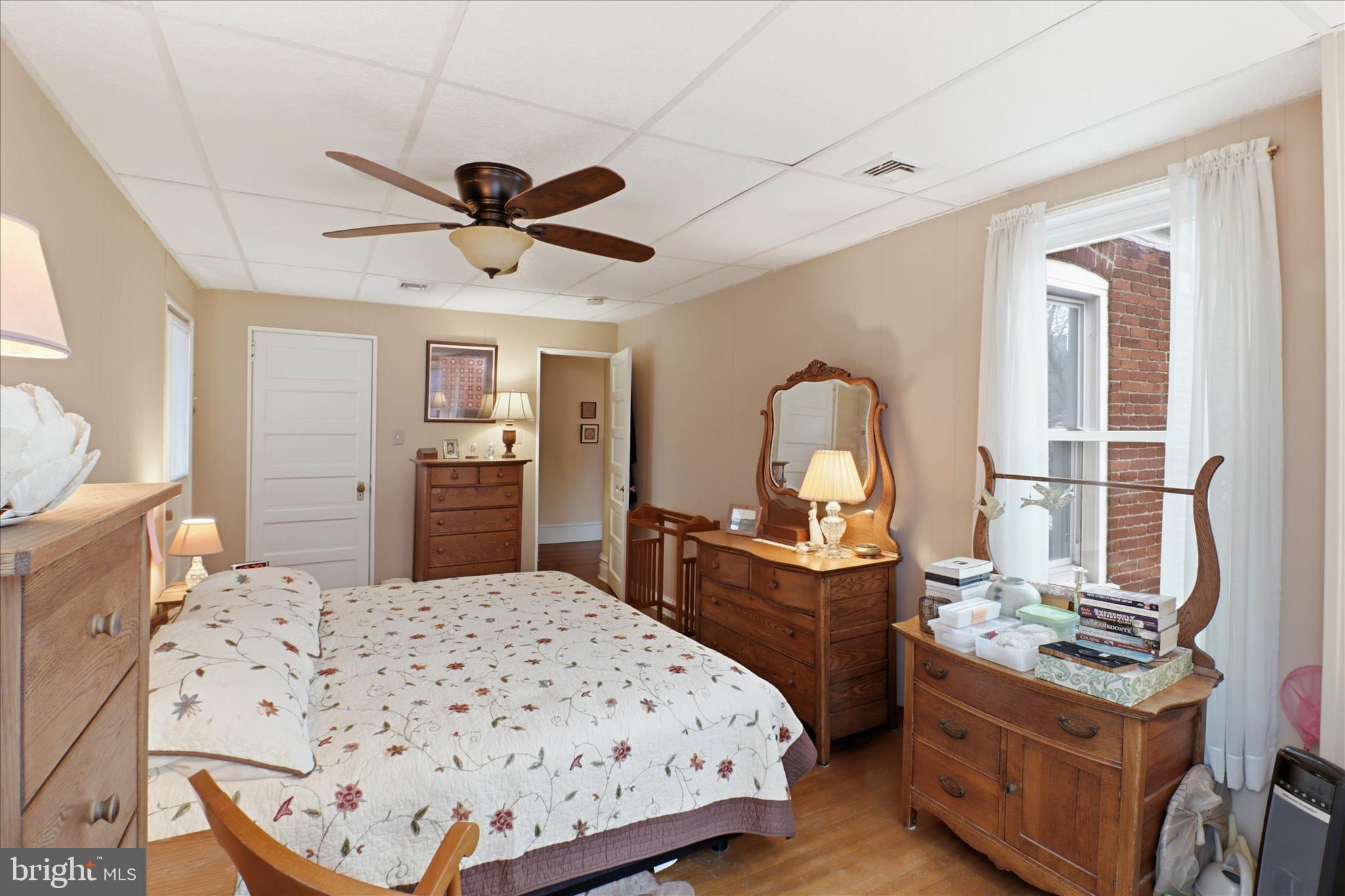 LANCASTER - Residential