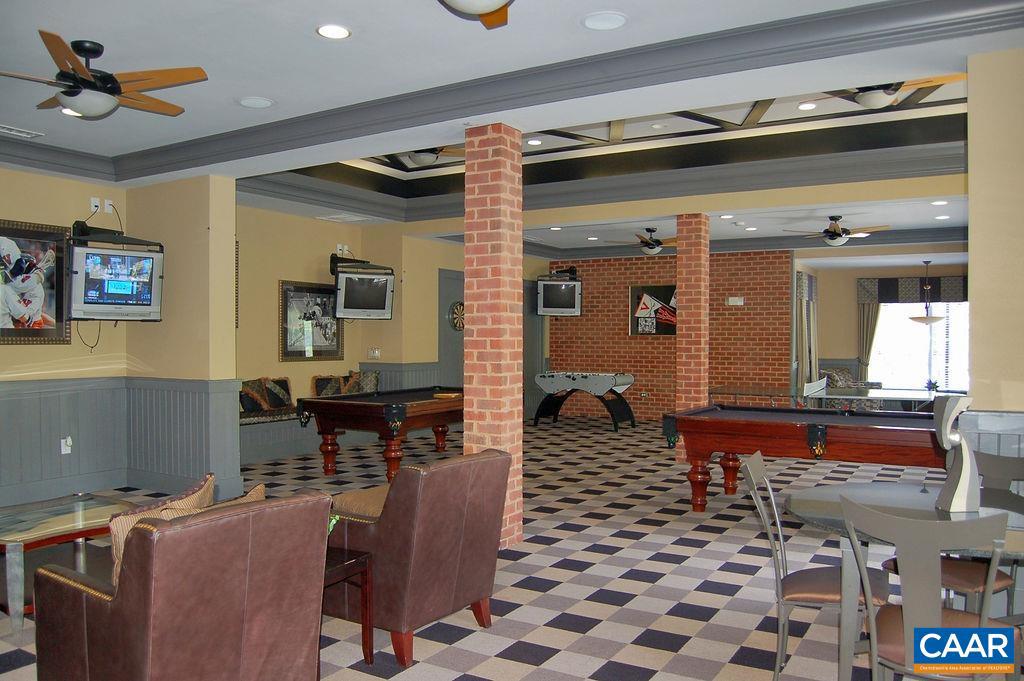 EAGLES LANDING - Residential