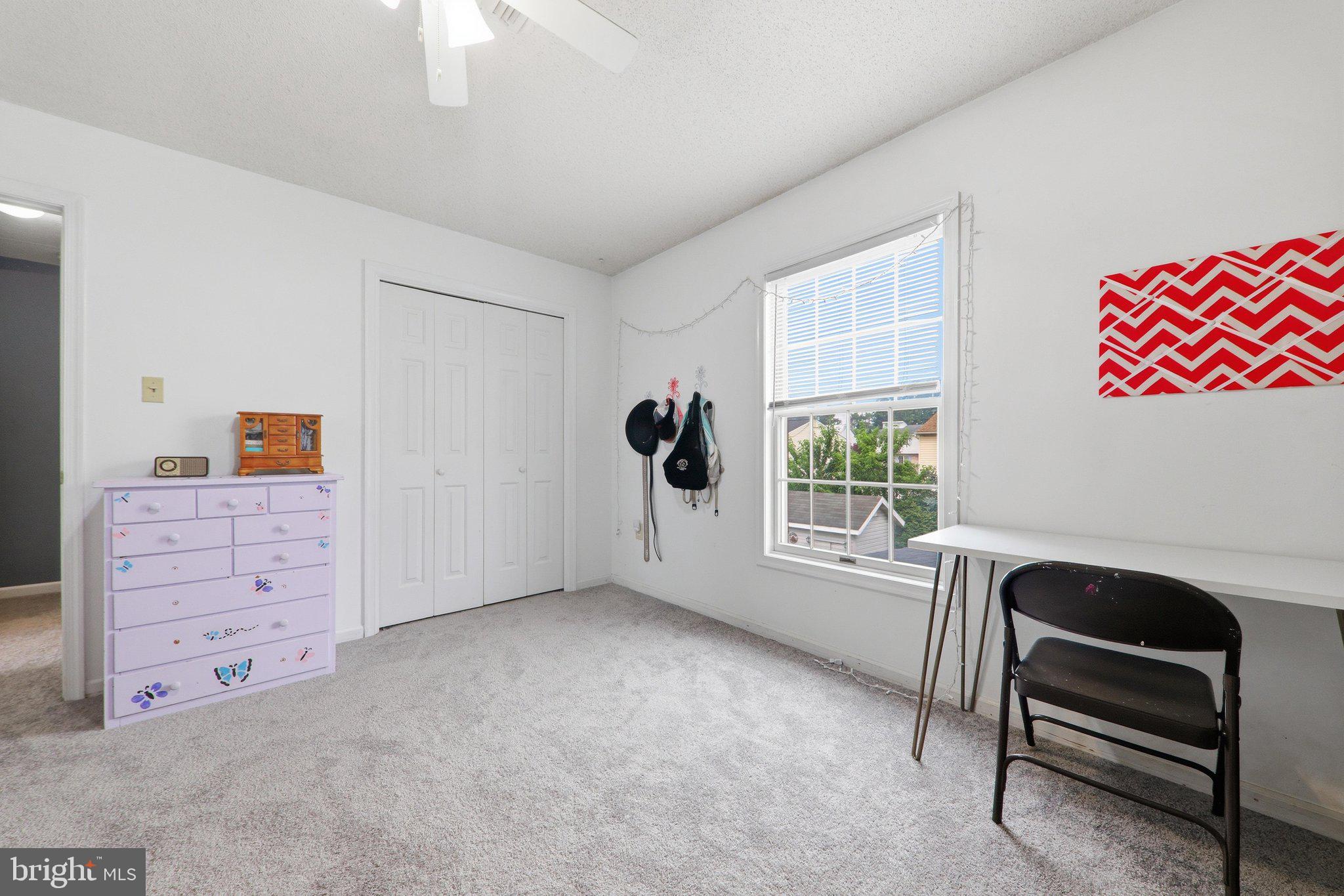 LAKEVIEW VILLAGE - Residential