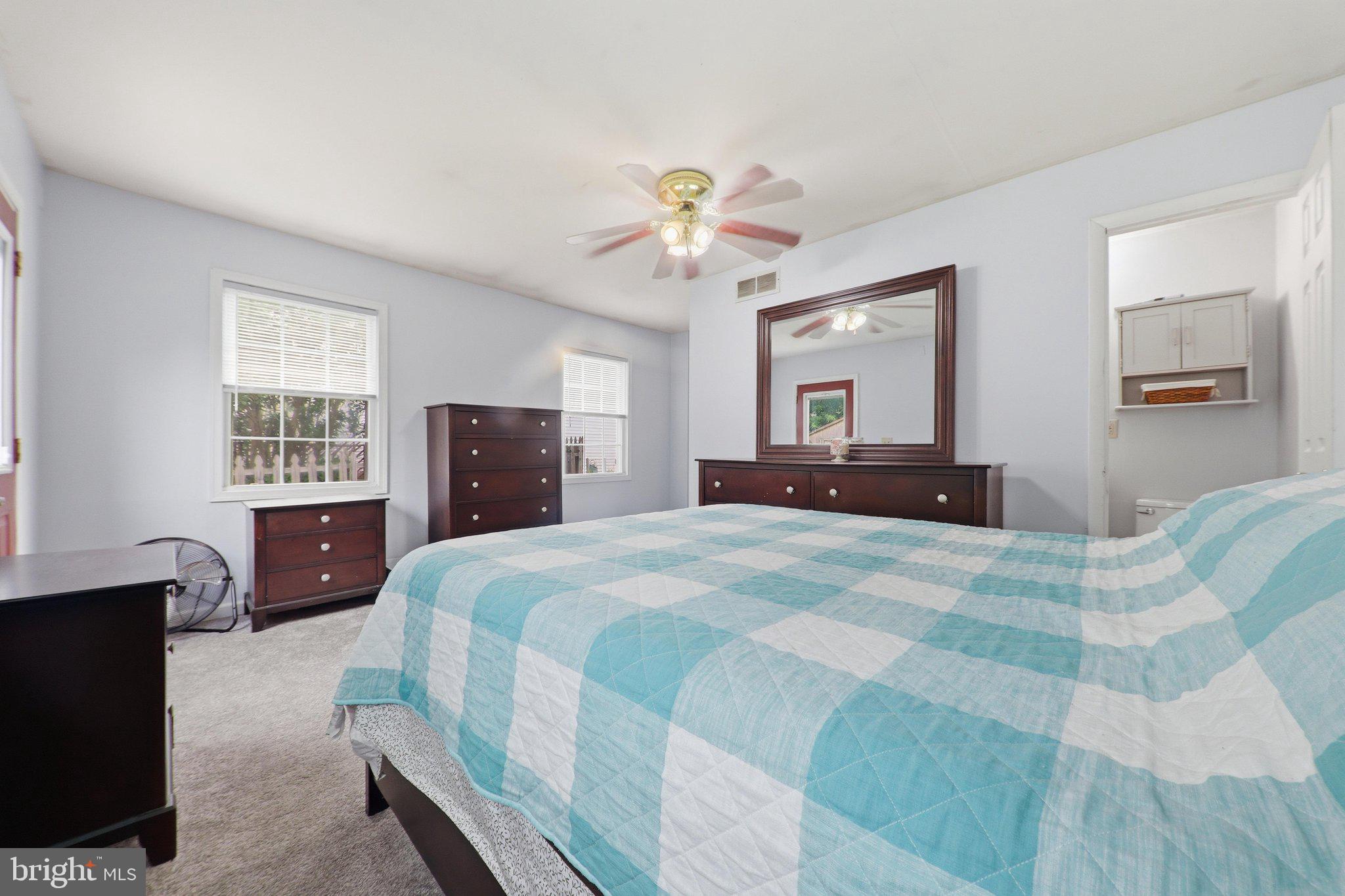 LAKEVIEW VILLAGE - Residential