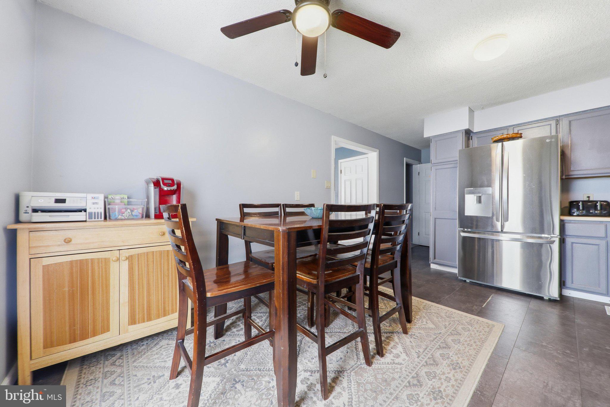 LAKEVIEW VILLAGE - Residential