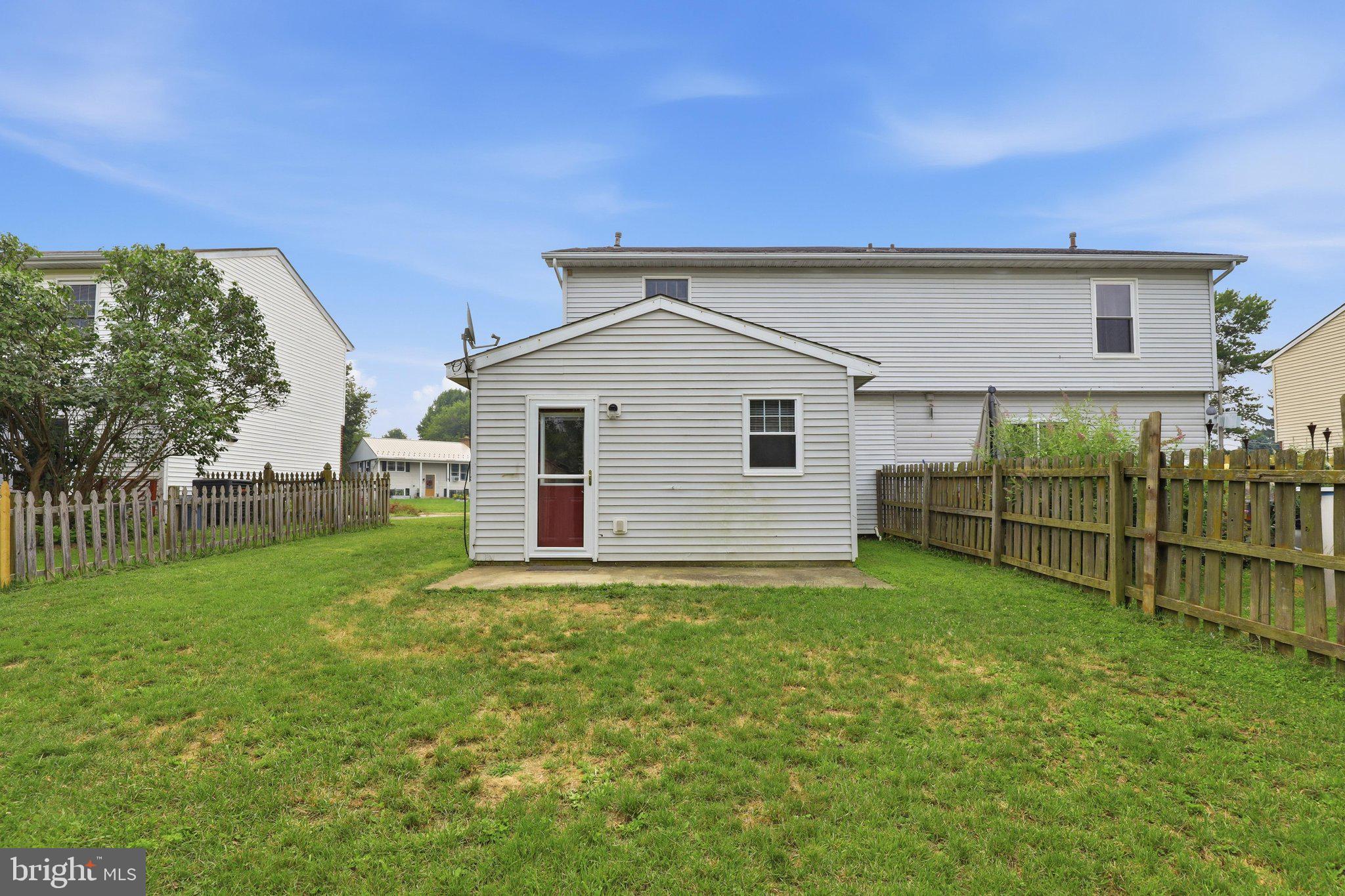 LAKEVIEW VILLAGE - Residential