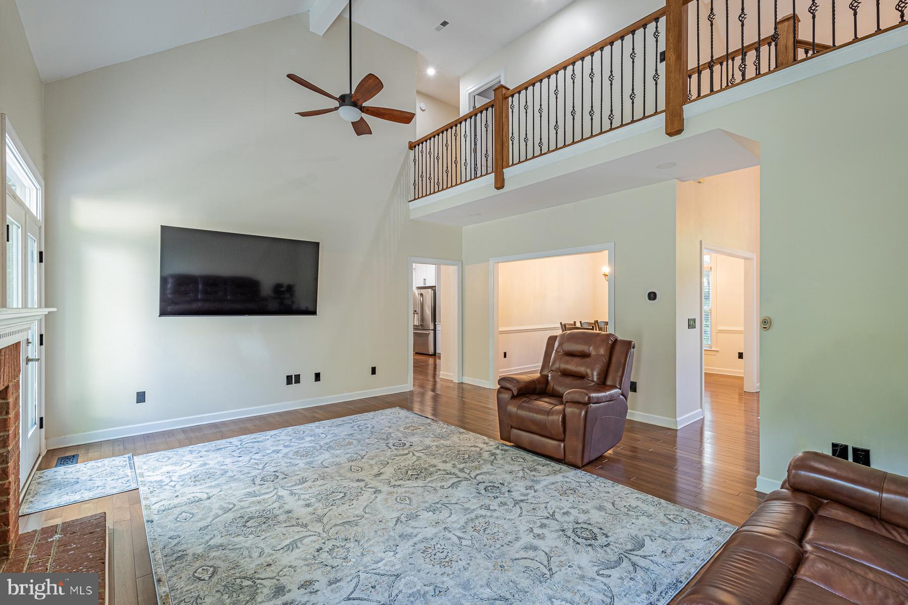 RIVERWOOD - Residential