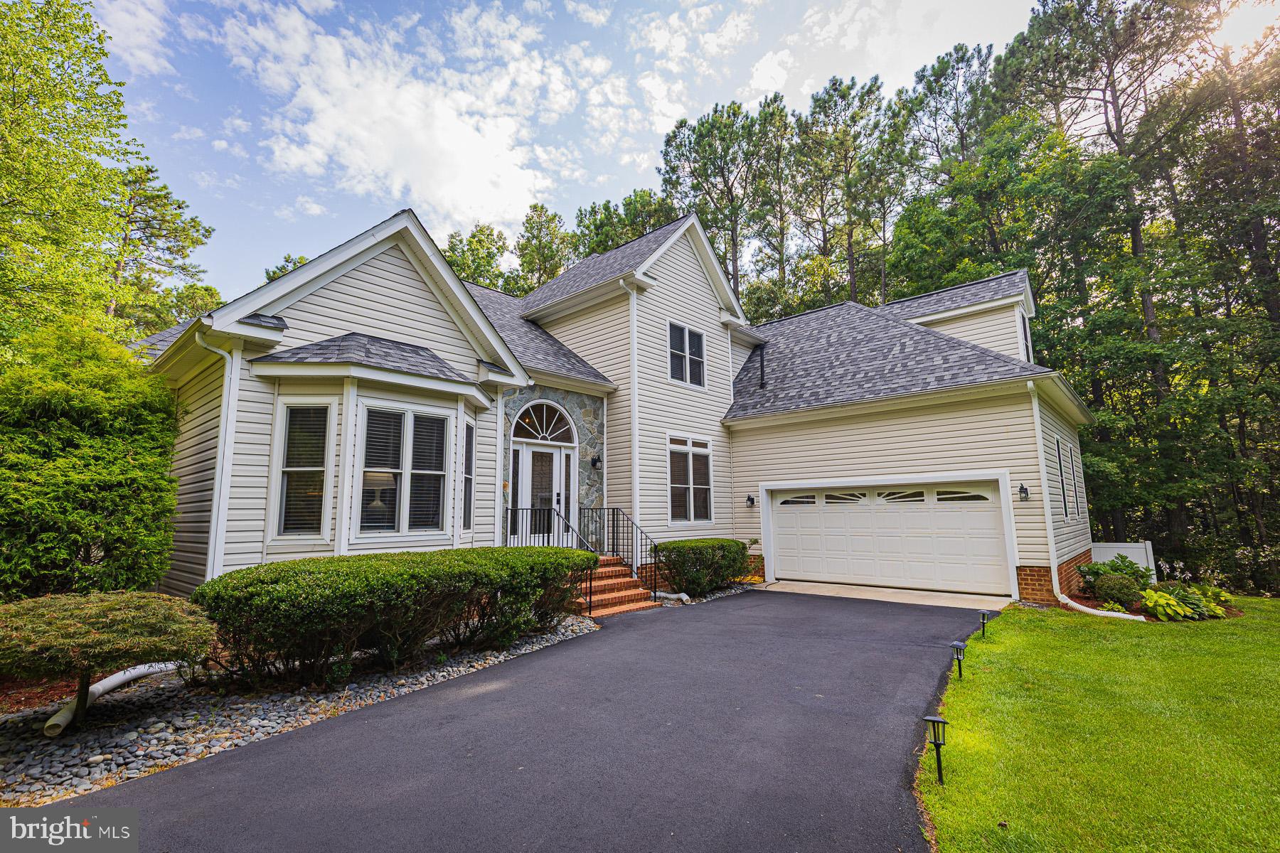 RIVERWOOD - Residential