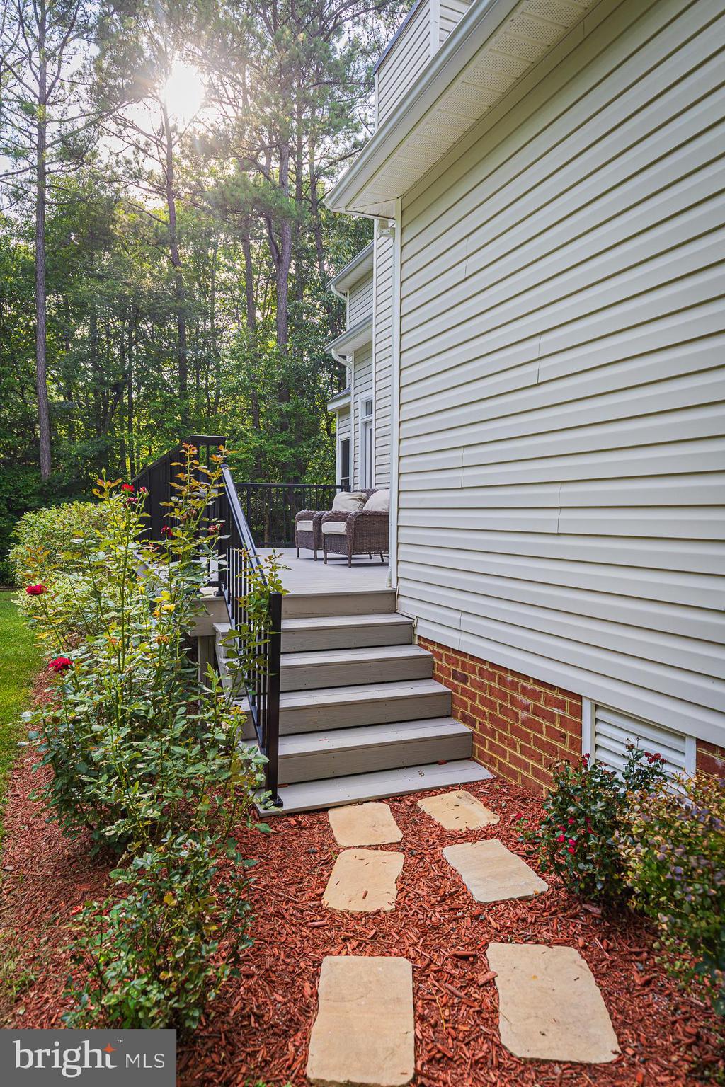 RIVERWOOD - Residential