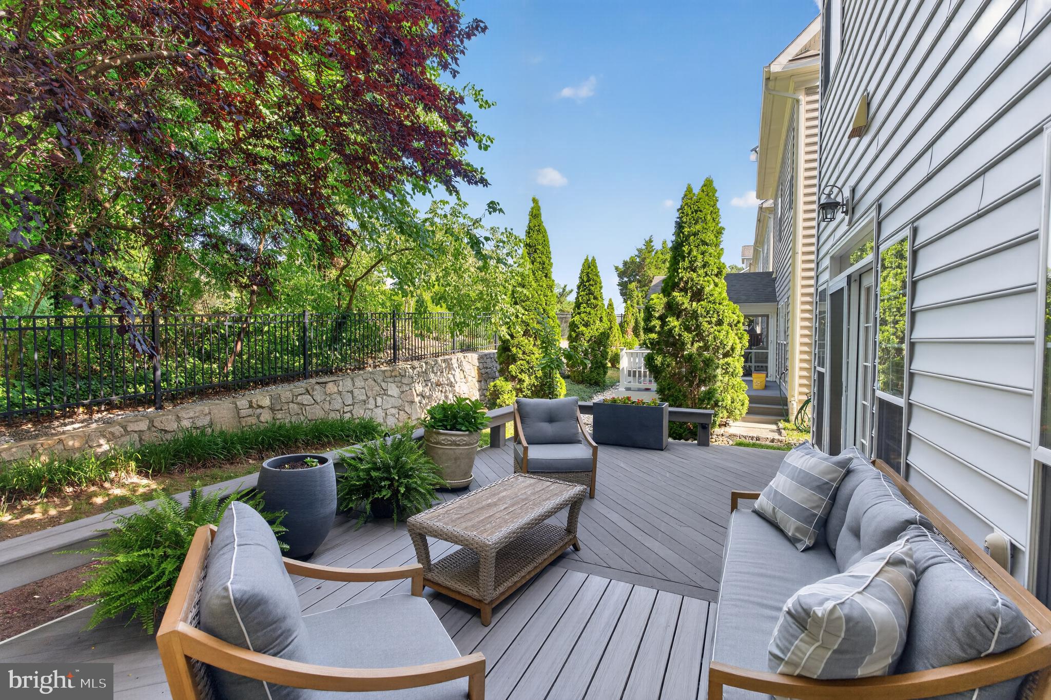 KINGSTOWNE - Residential