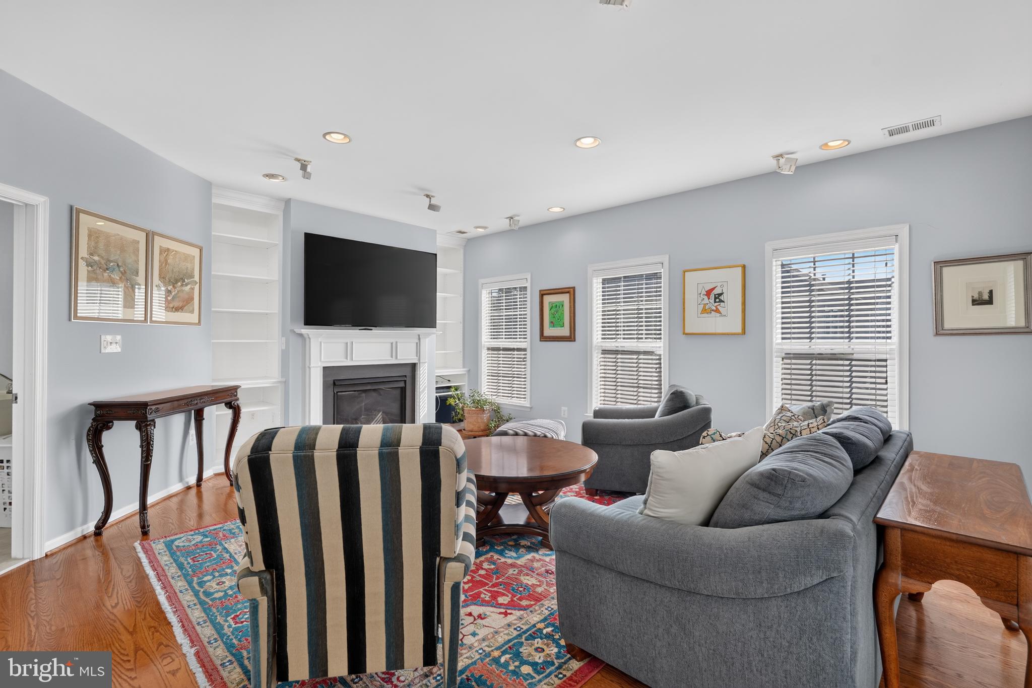 KINGSTOWNE - Residential