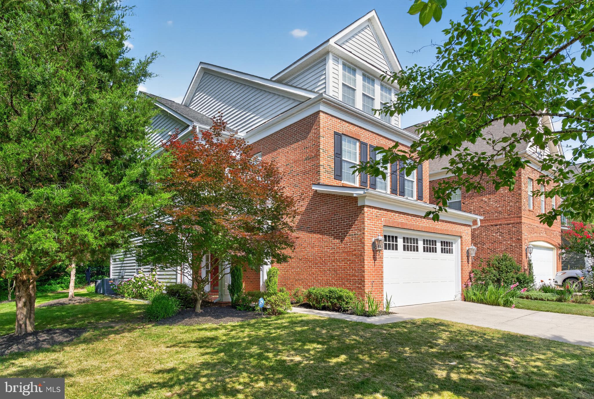 KINGSTOWNE - Residential