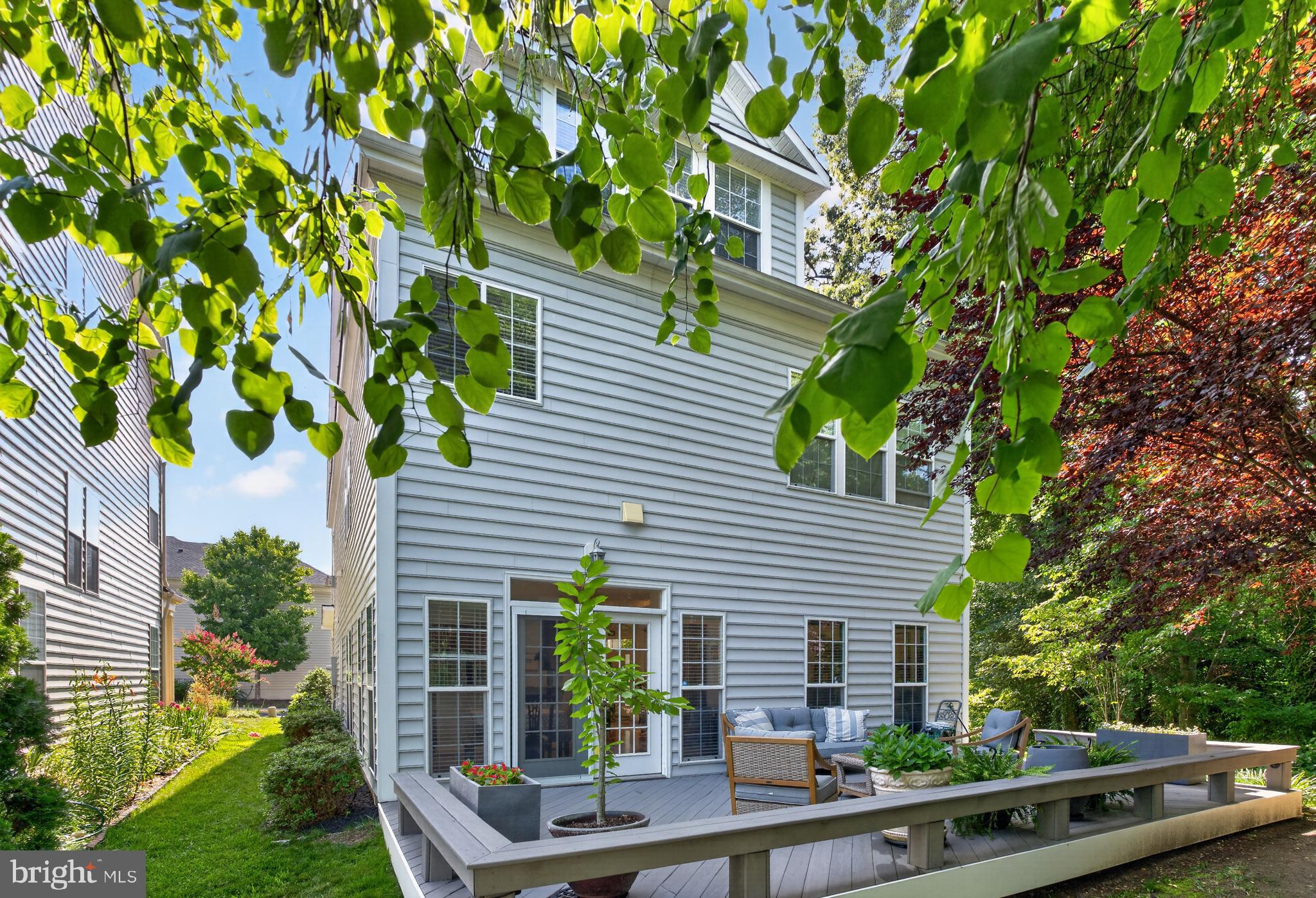 KINGSTOWNE - Residential
