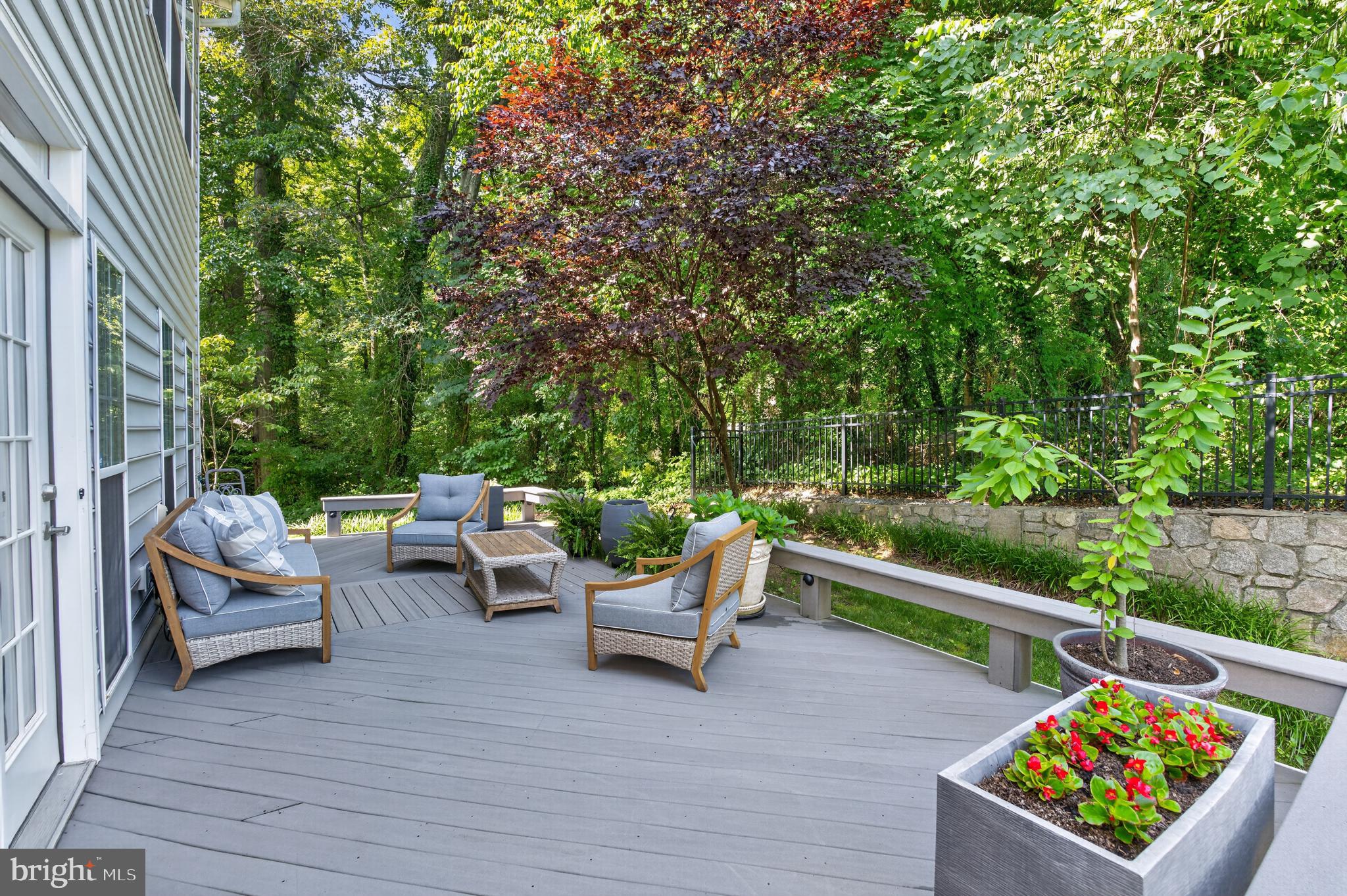 KINGSTOWNE - Residential