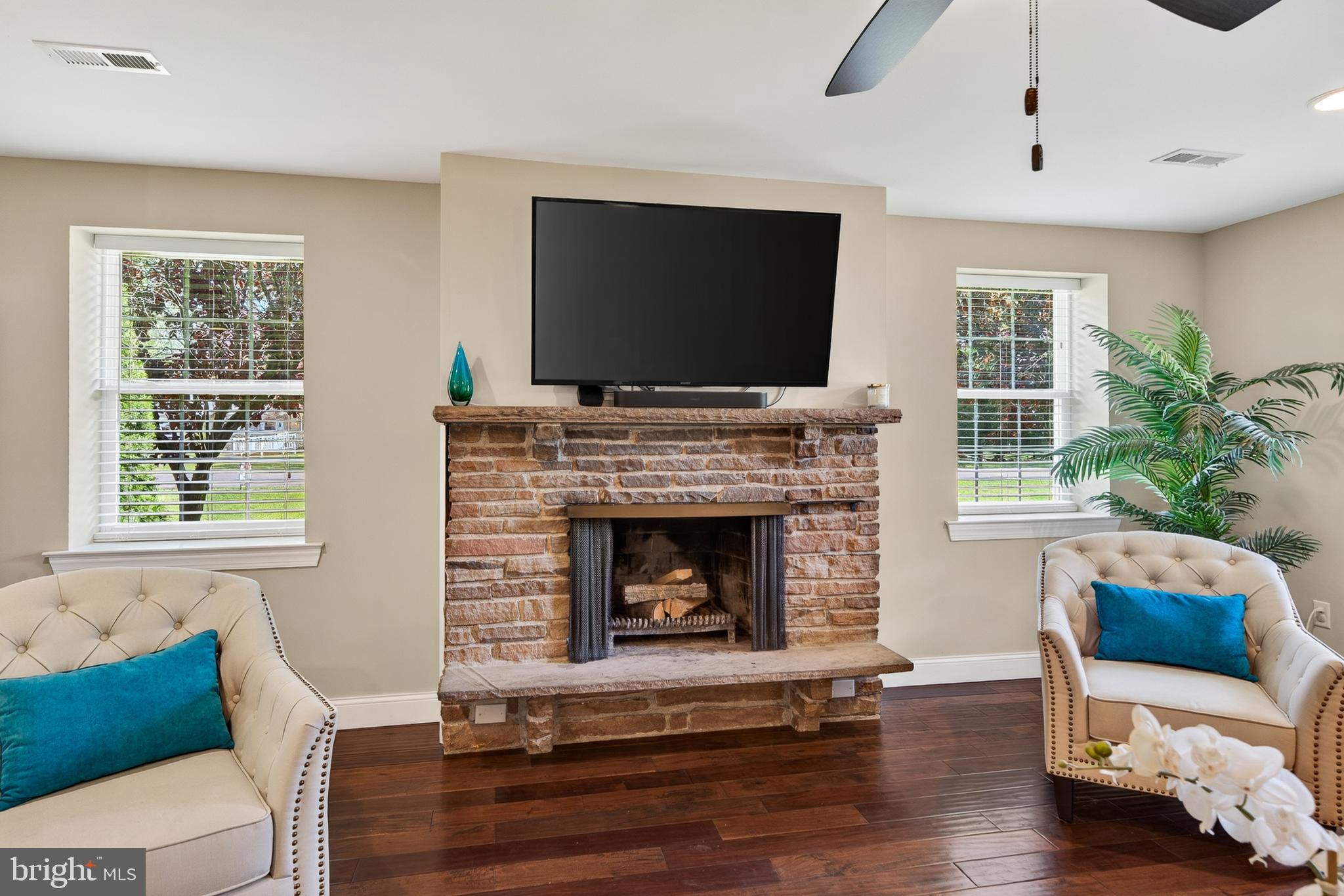 OAK PARK - Residential