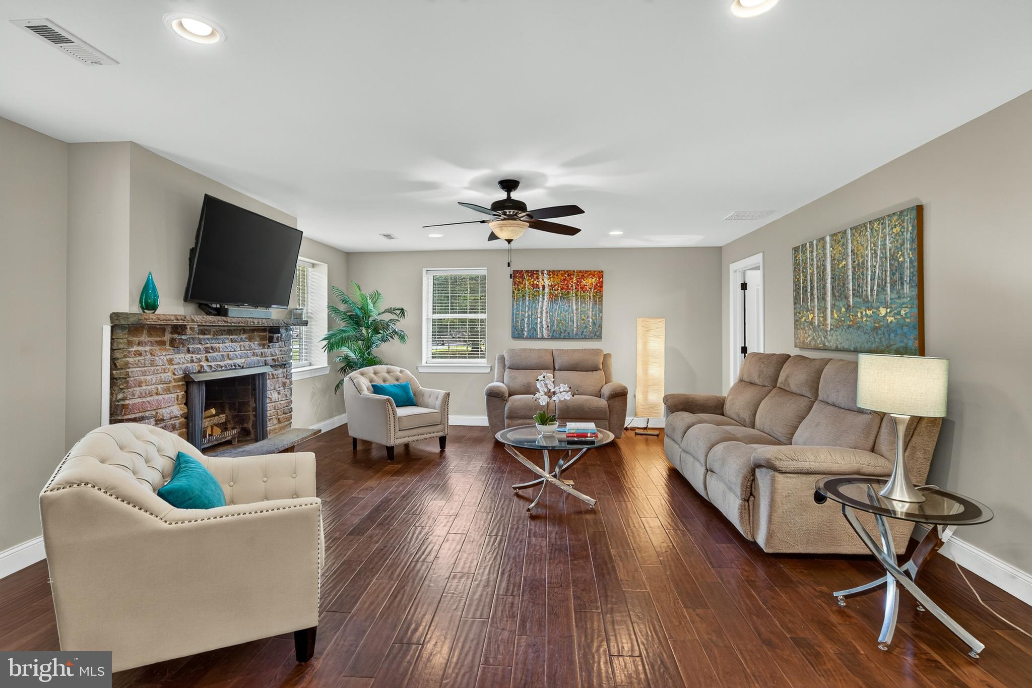 OAK PARK - Residential