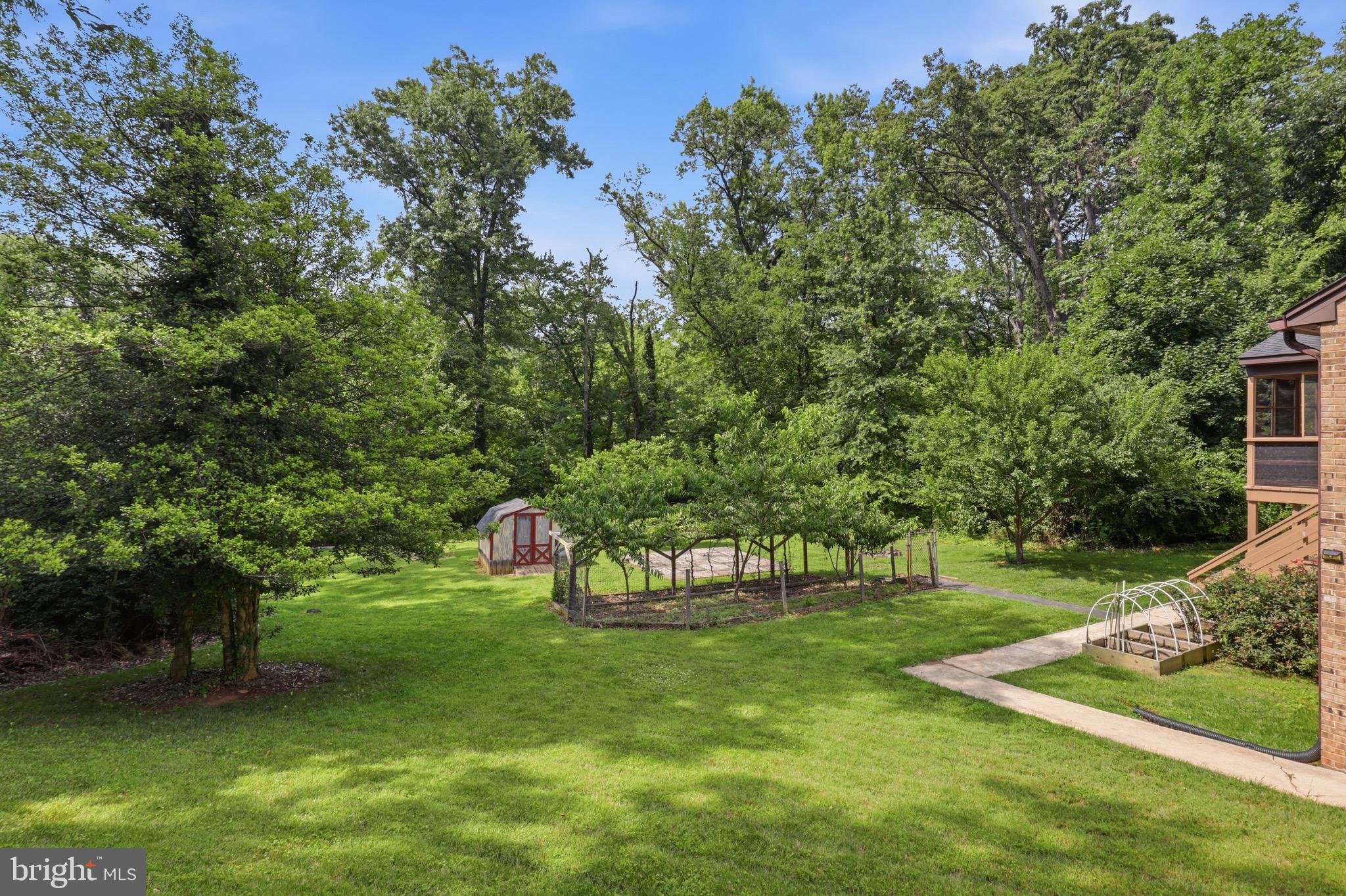 GAITHERSBURG TOWN - Residential