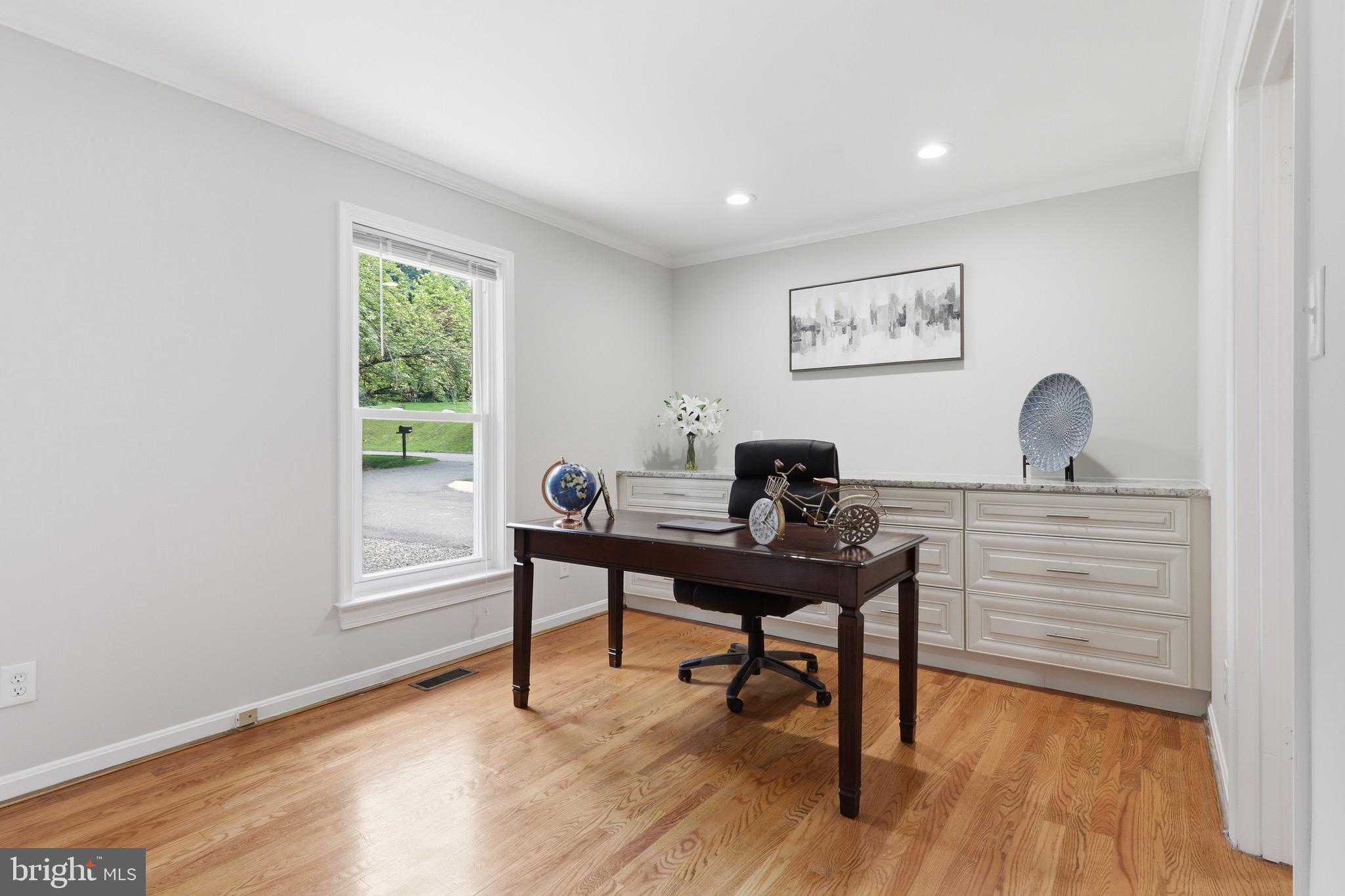 GAITHERSBURG TOWN - Residential