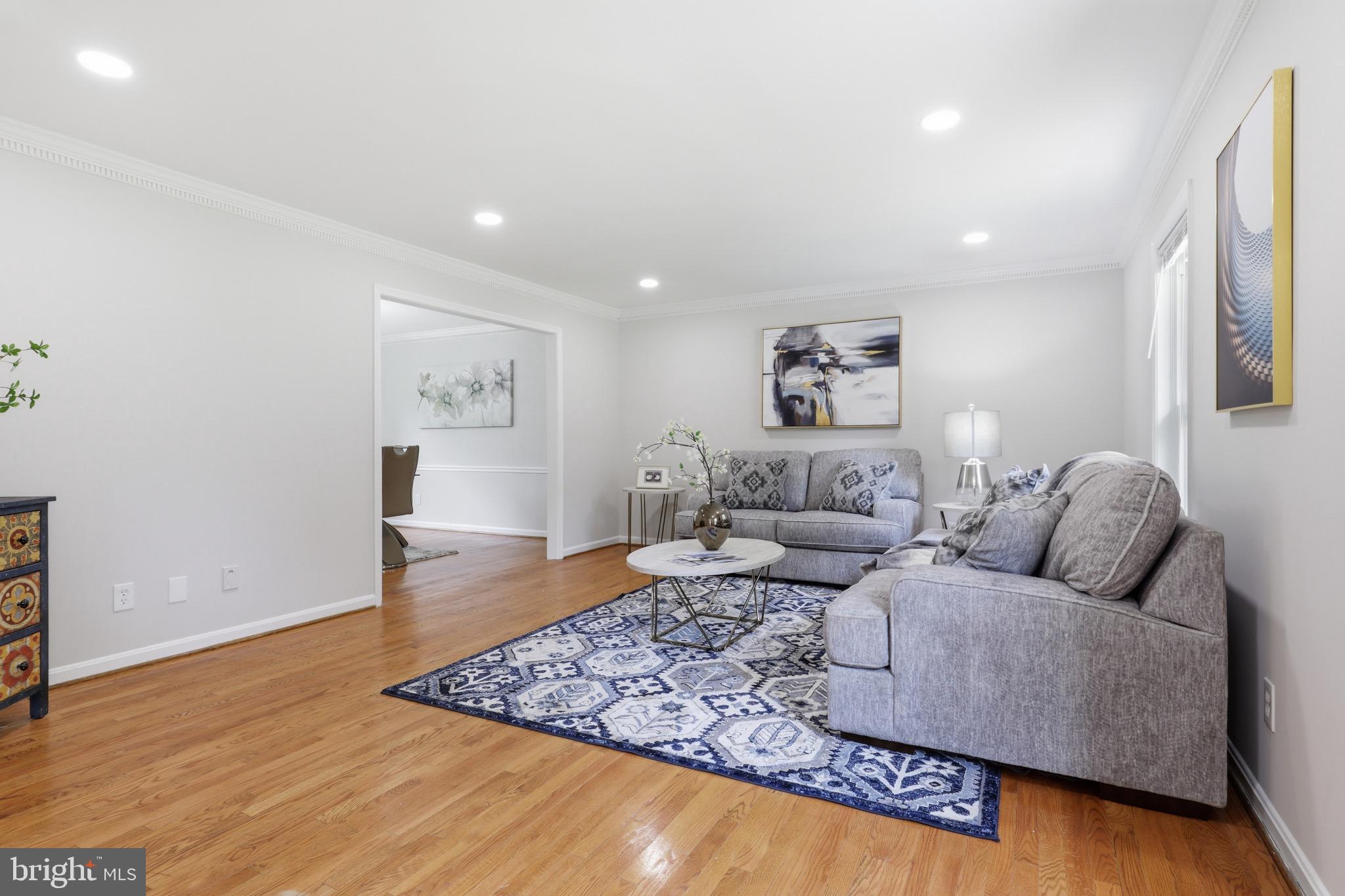 GAITHERSBURG TOWN - Residential