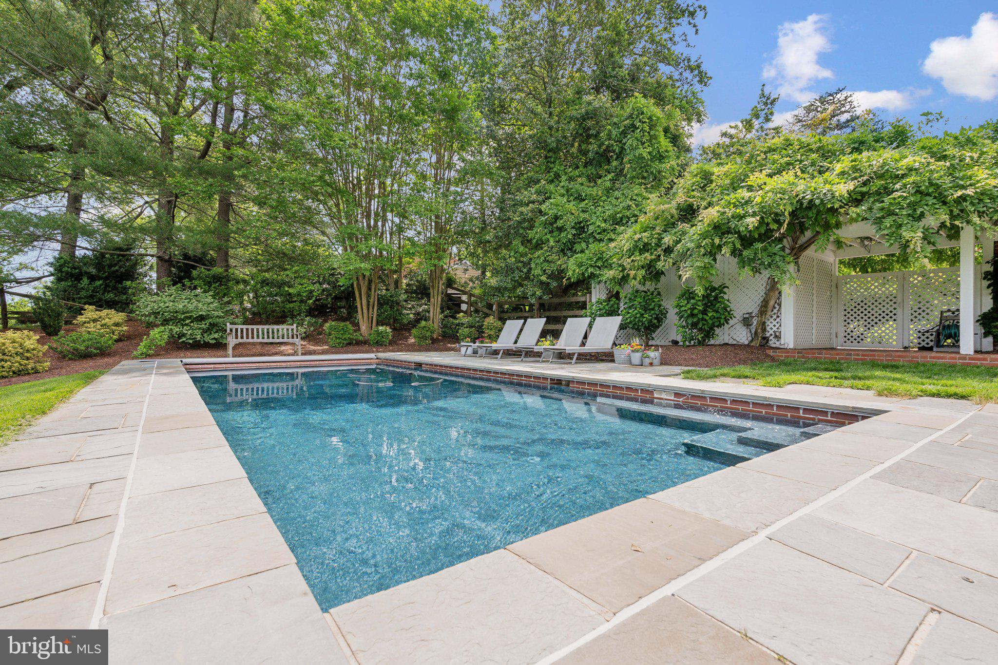 PINEY GLEN FARMS - Residential