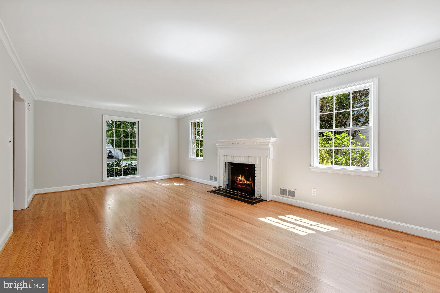 WESTMORELAND HILLS - Residential