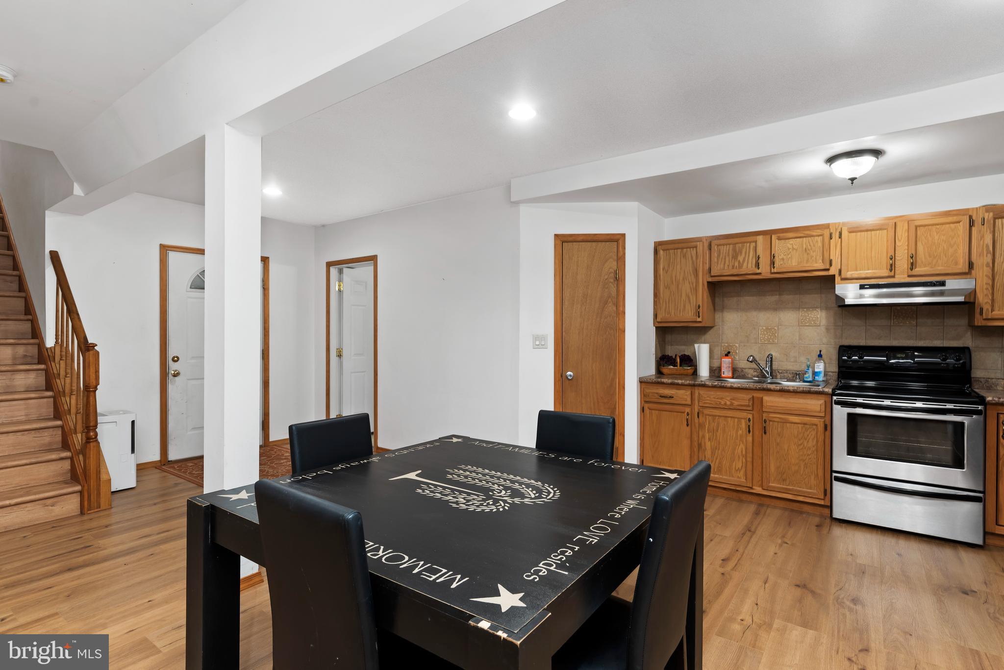GUILFORD - Residential