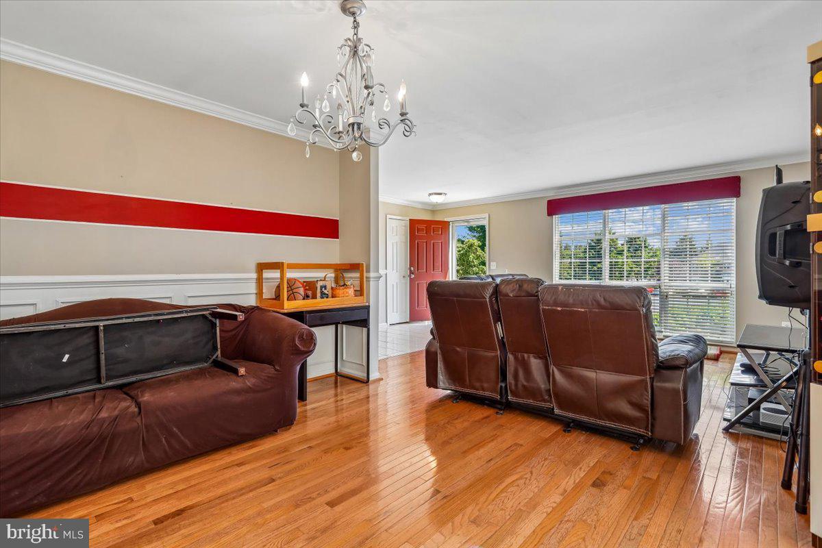 FOXBOROUGH - Residential