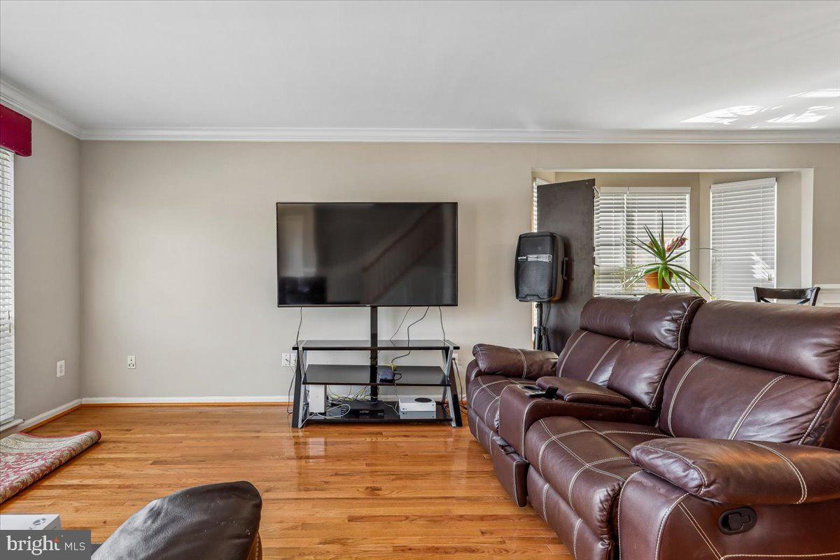 FOXBOROUGH - Residential