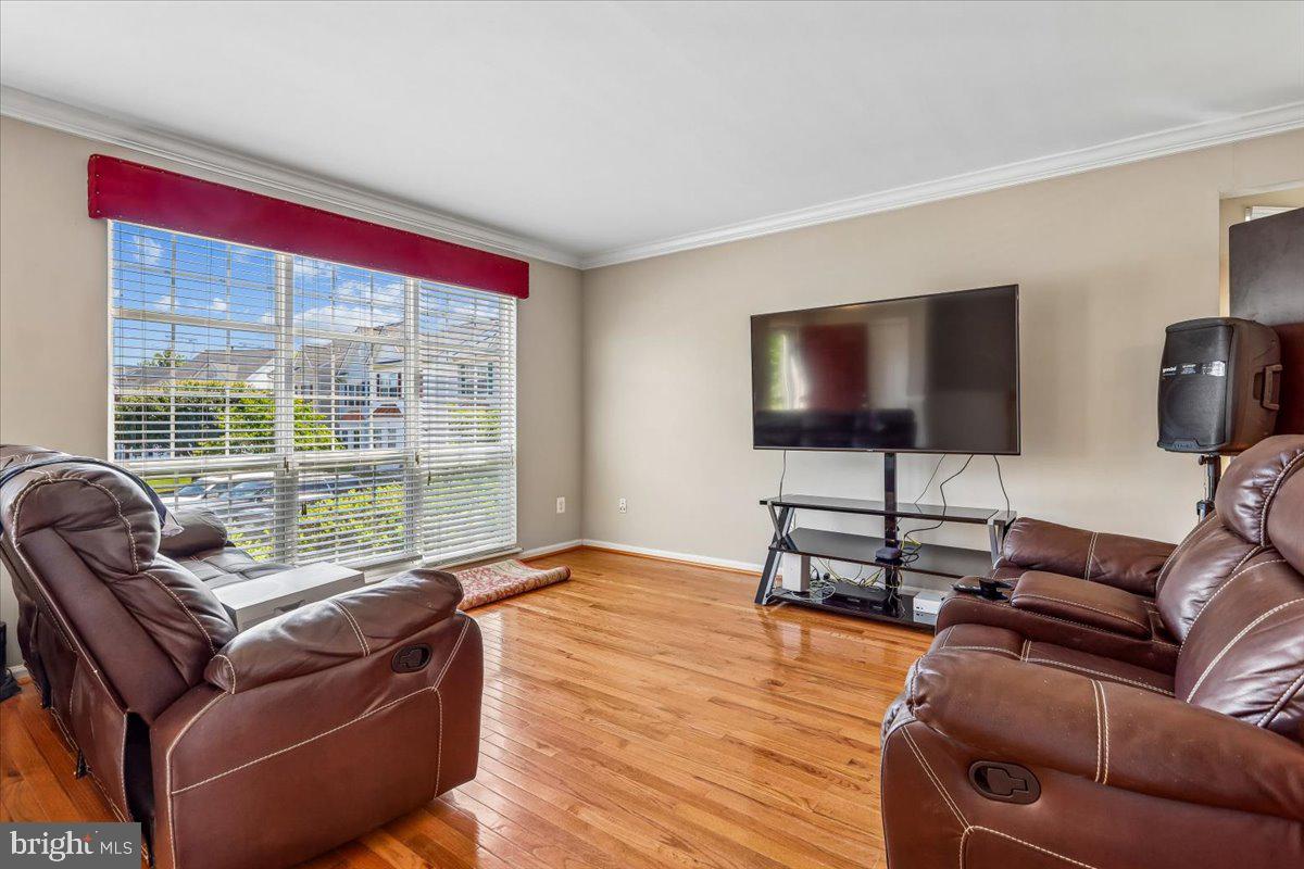 FOXBOROUGH - Residential