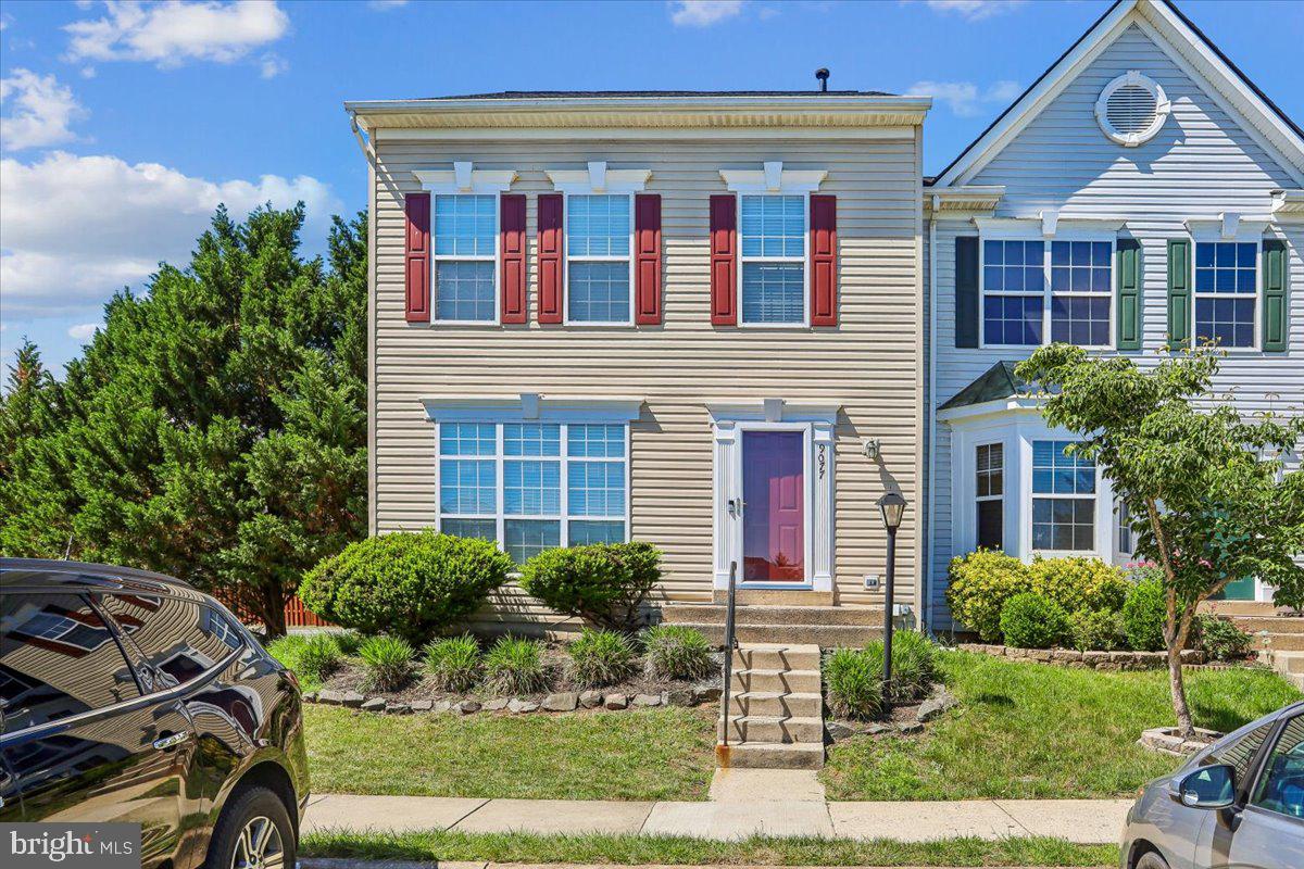 FOXBOROUGH - Residential