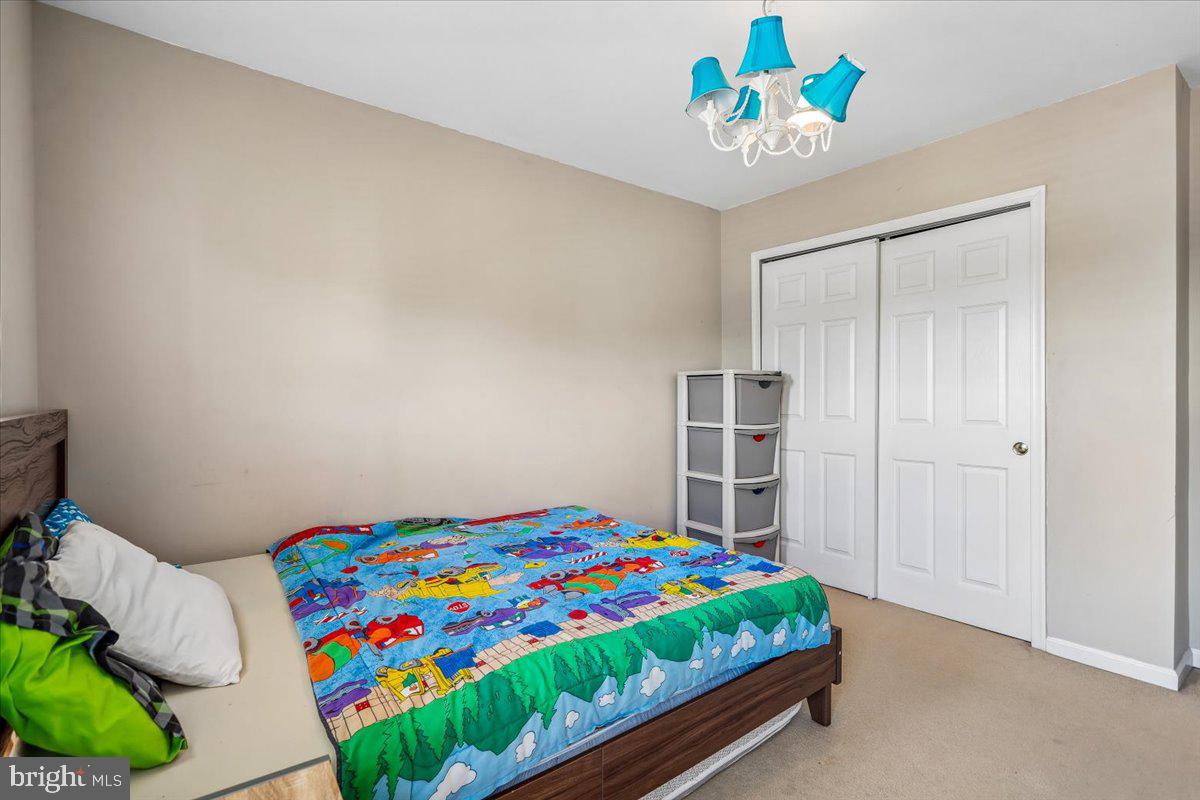 FOXBOROUGH - Residential