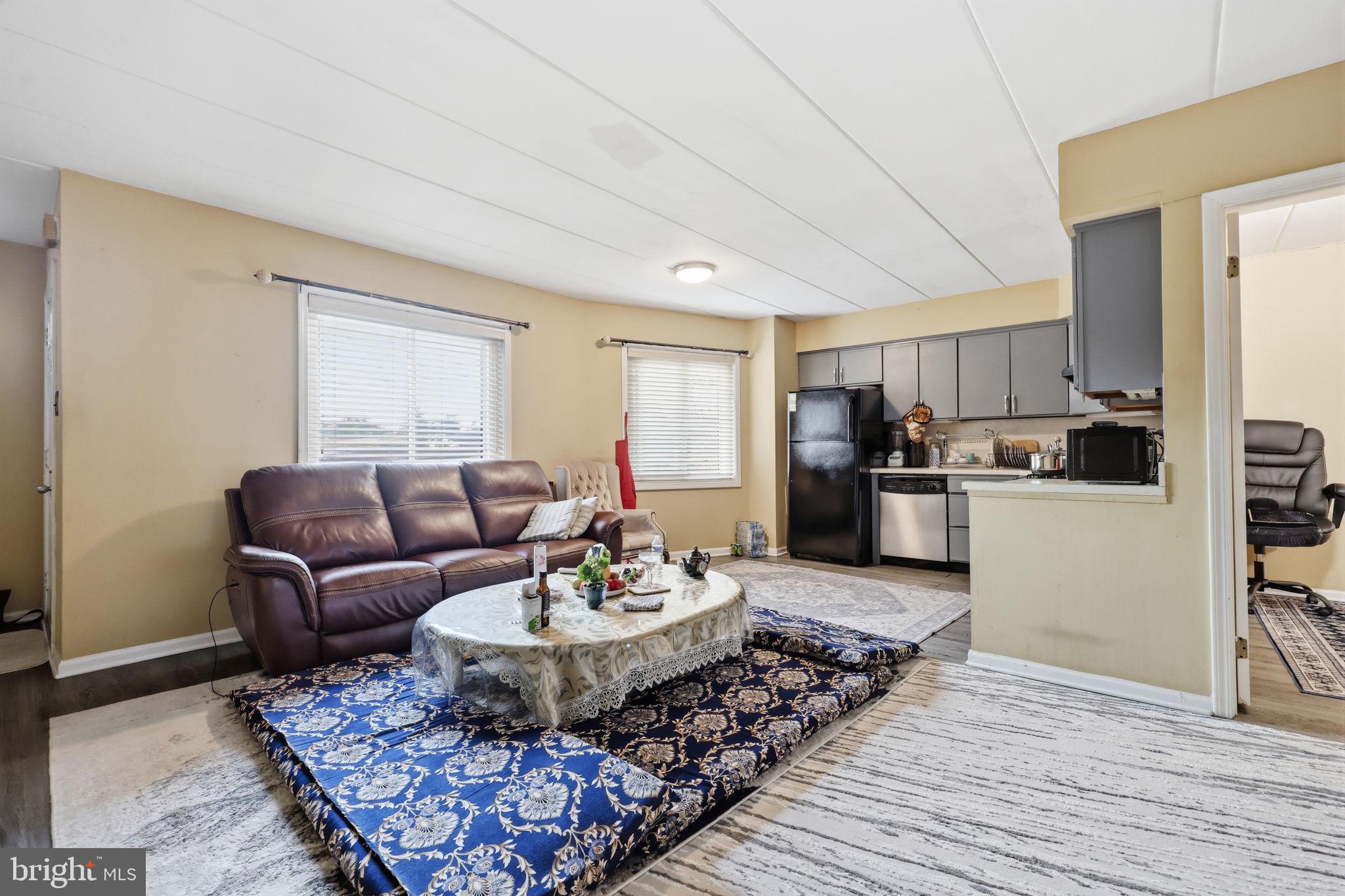 BUSTLETON - Residential Income