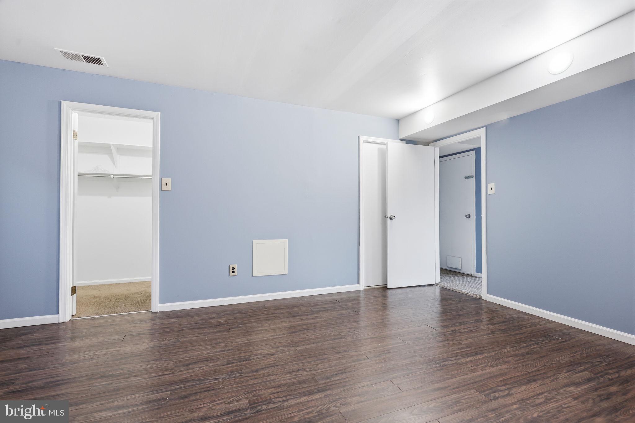 BUSTLETON - Residential Income