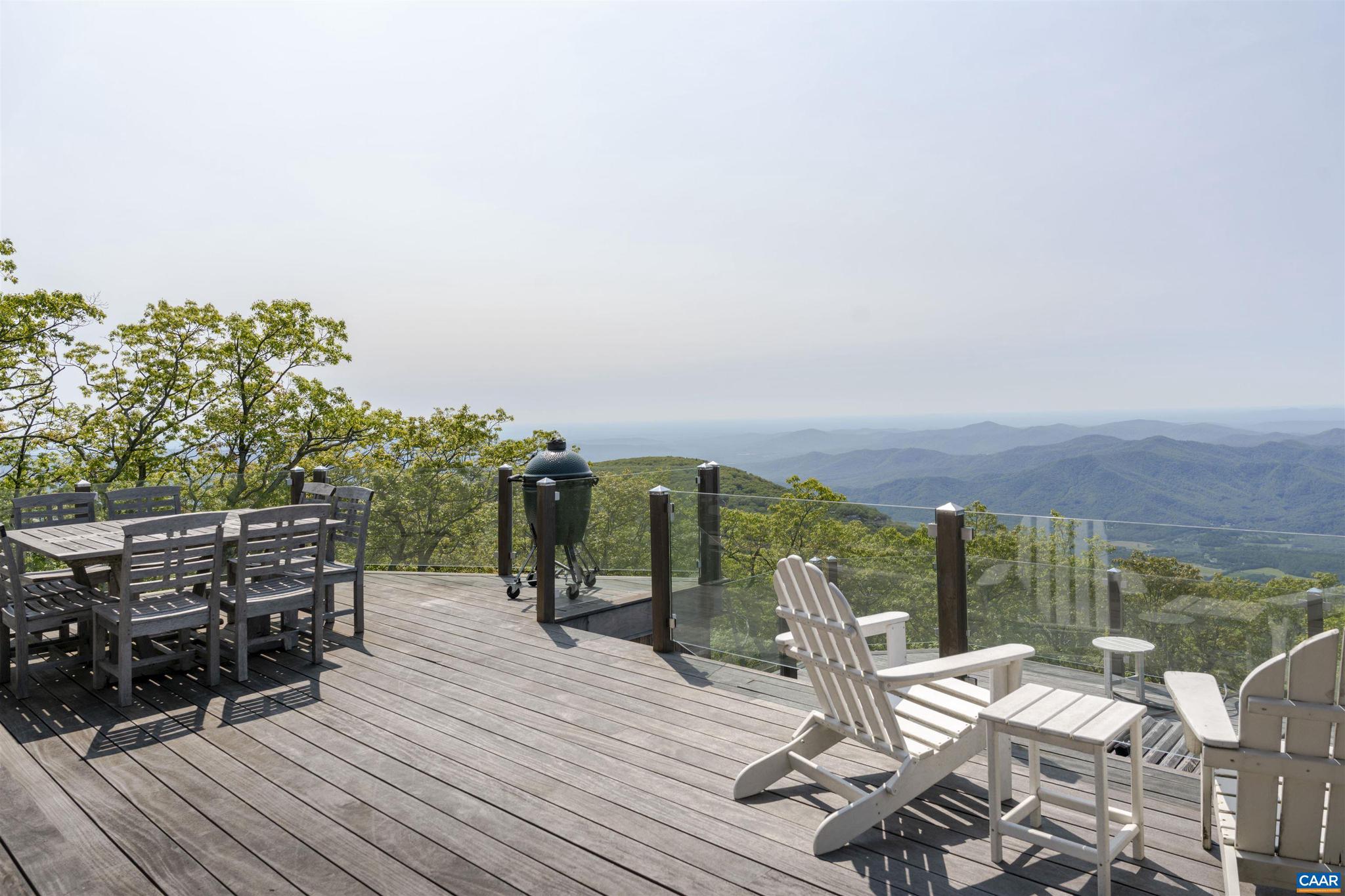 WINTERGREEN RESORT - Residential