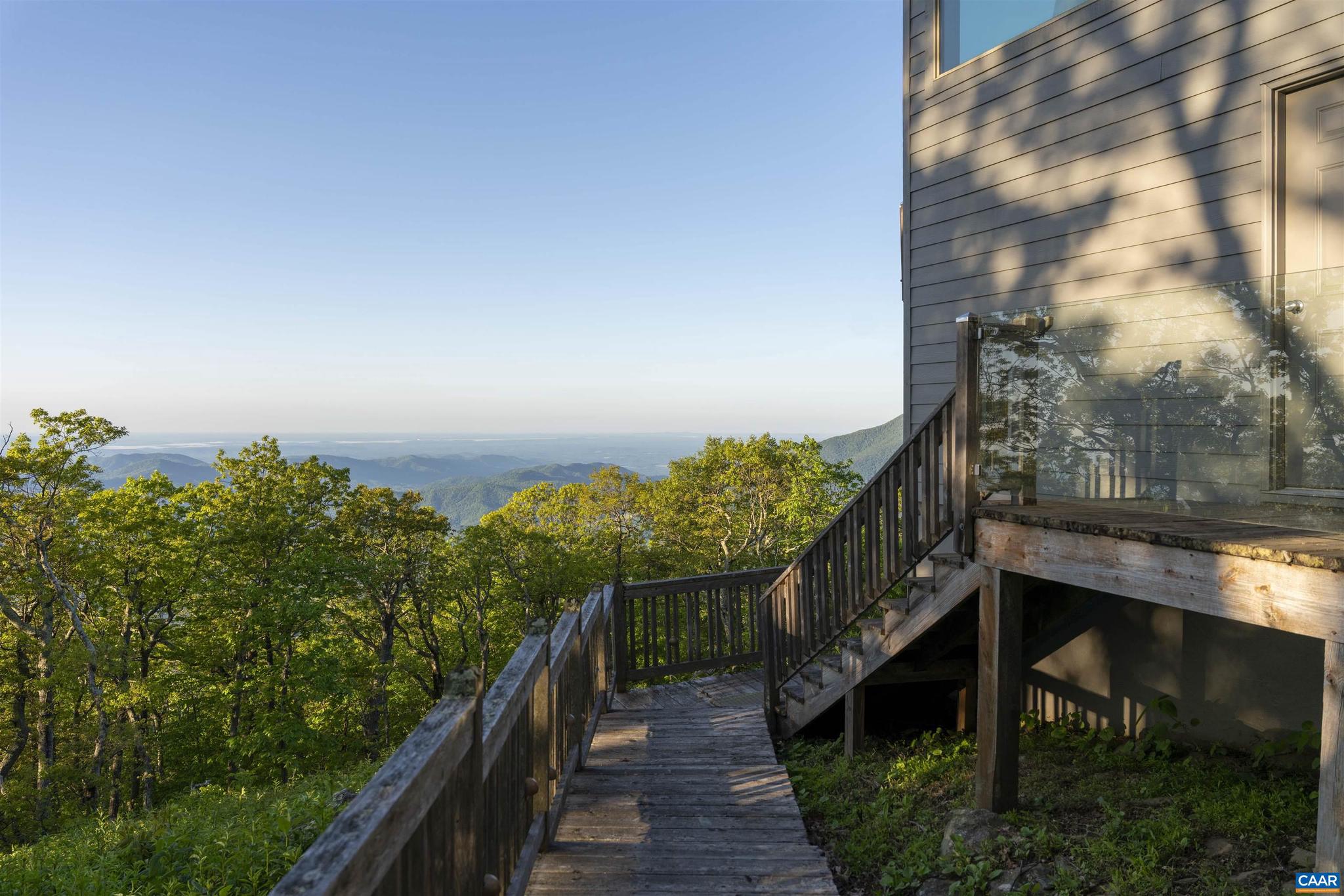 WINTERGREEN RESORT - Residential