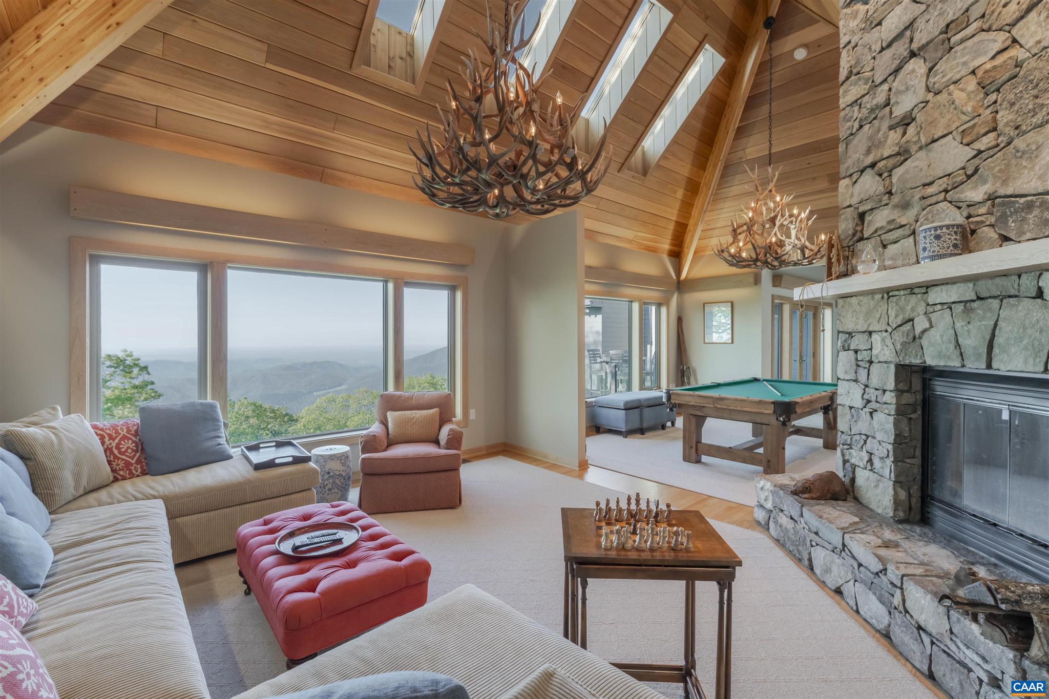WINTERGREEN RESORT - Residential