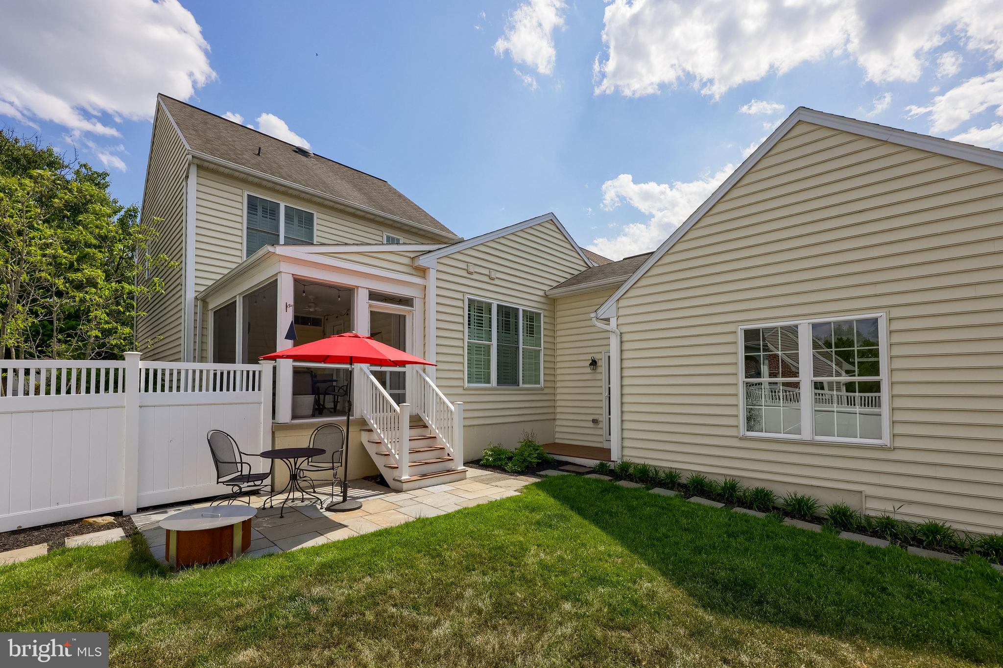 HEMPFIELD - Residential