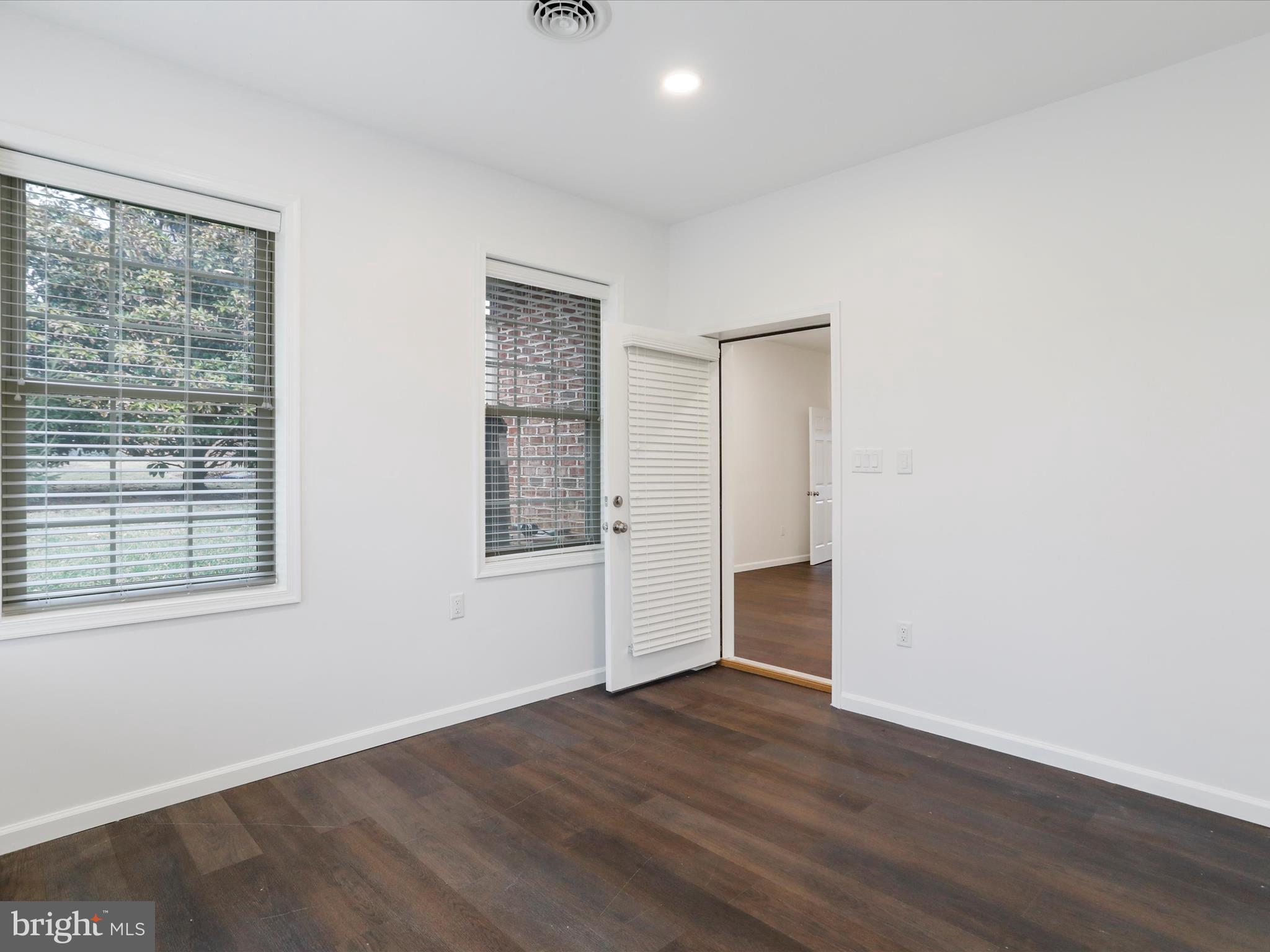 PEMBERTON - Residential