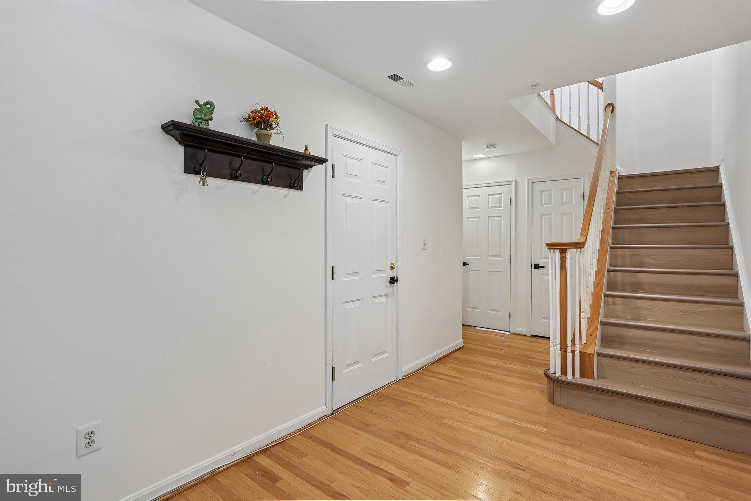 PT ROCKVILLE TWN RES 1 - Residential