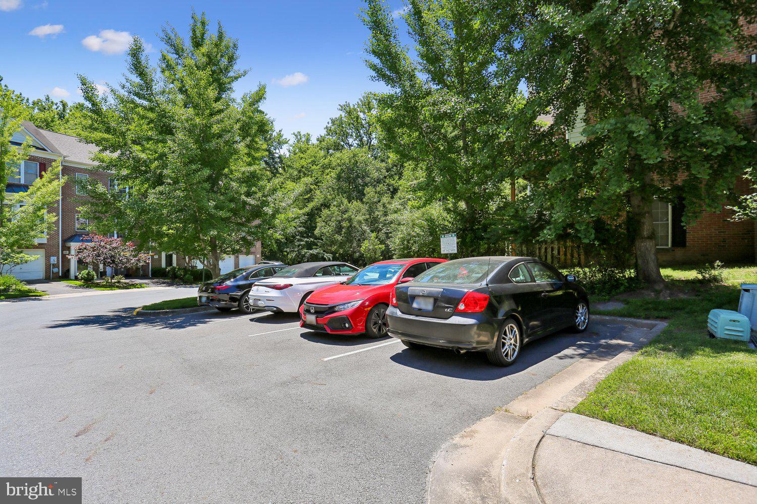 PT ROCKVILLE TWN RES 1 - Residential