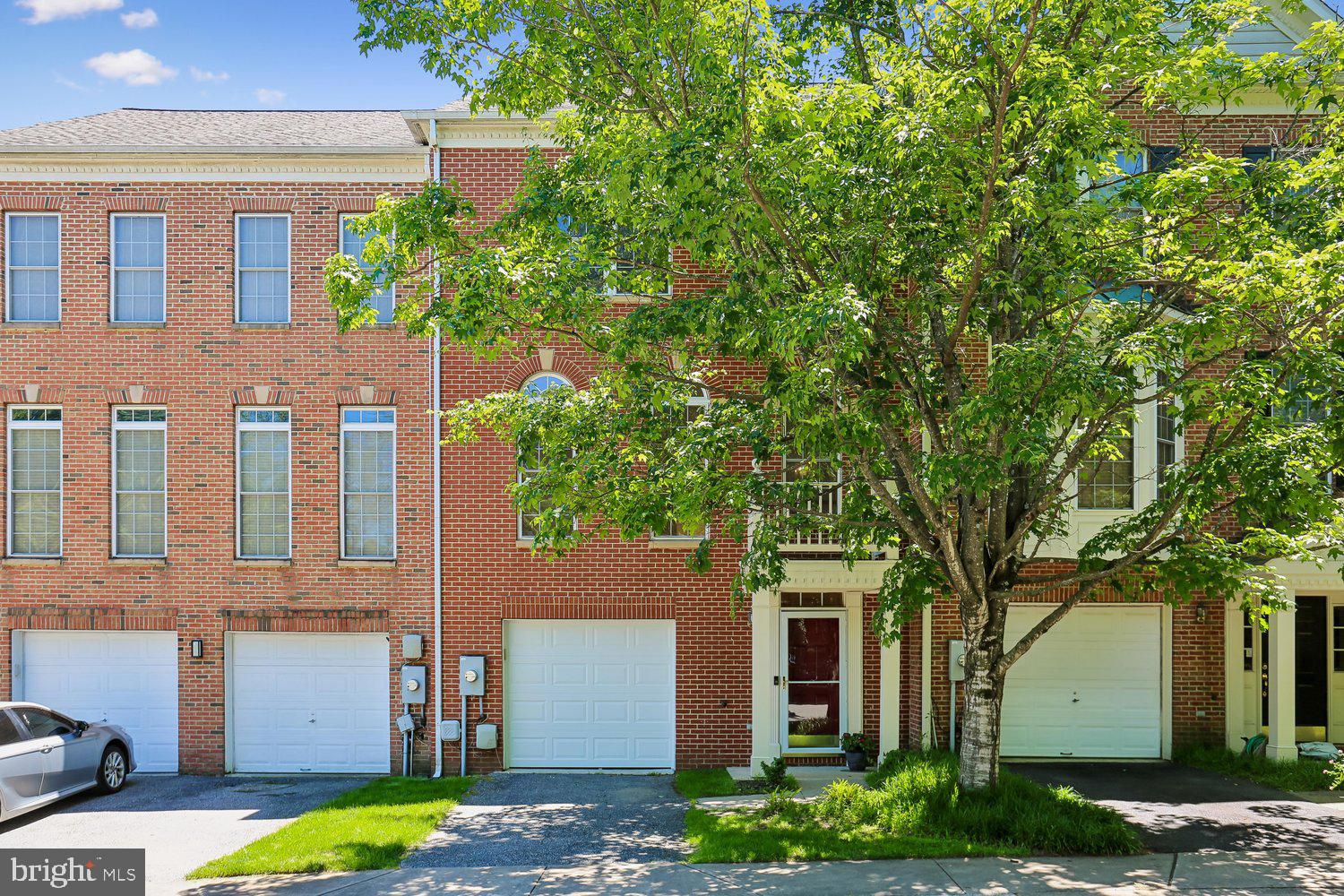 PT ROCKVILLE TWN RES 1 - Residential