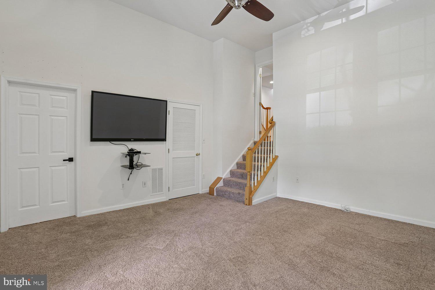 PT ROCKVILLE TWN RES 1 - Residential