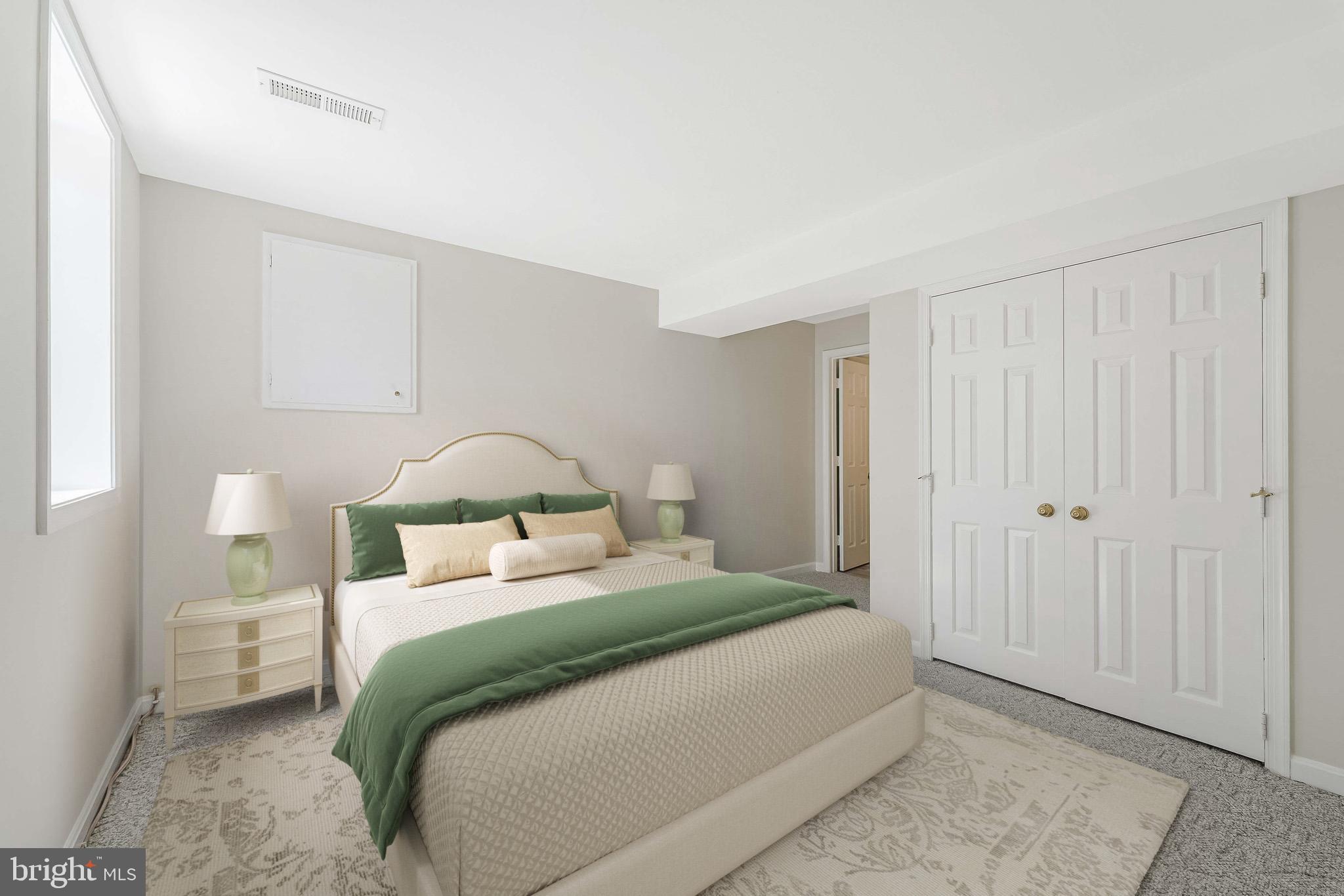CHANTILLY HIGHLANDS - Residential