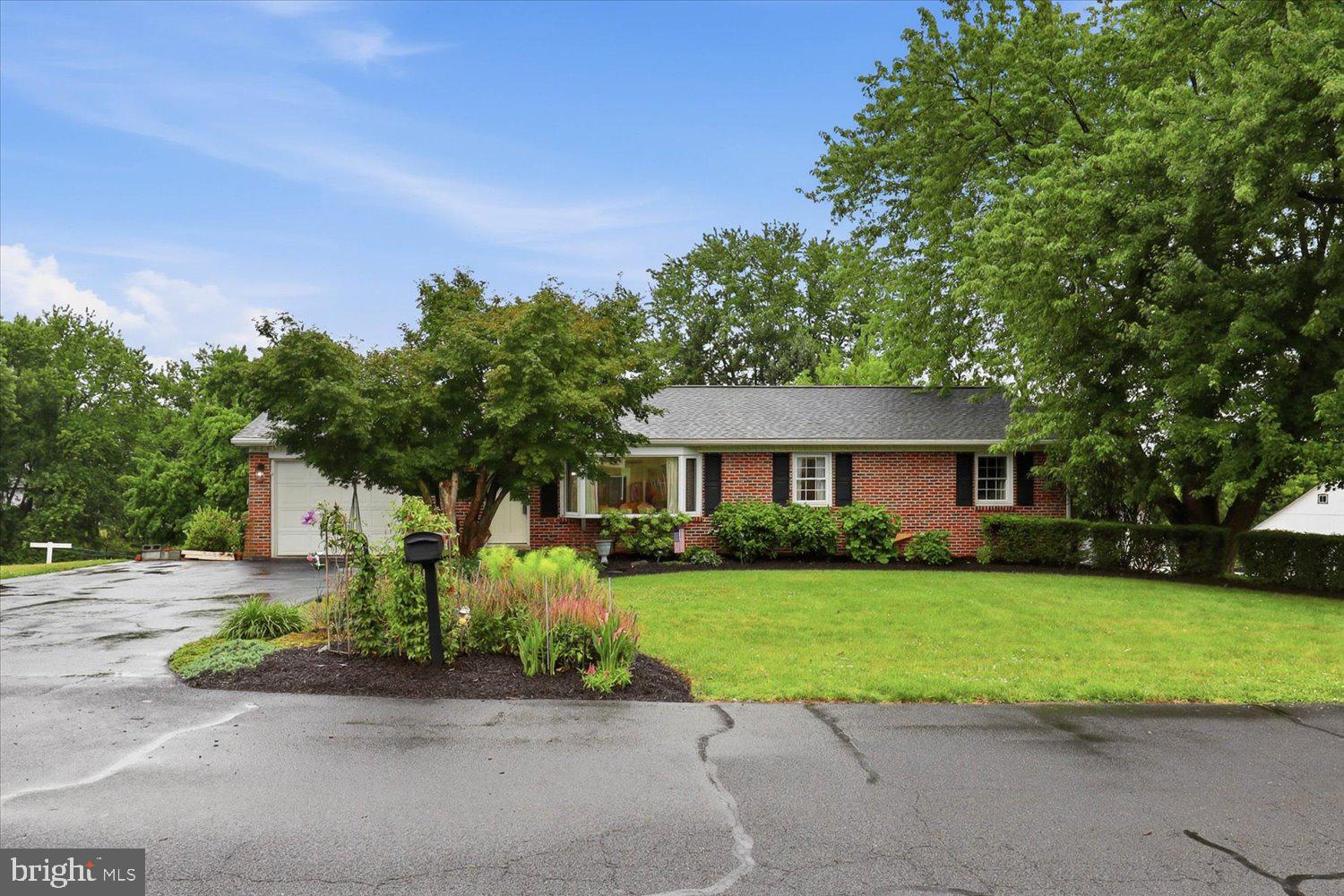 SANDY BEACH HEIGHTS - Residential