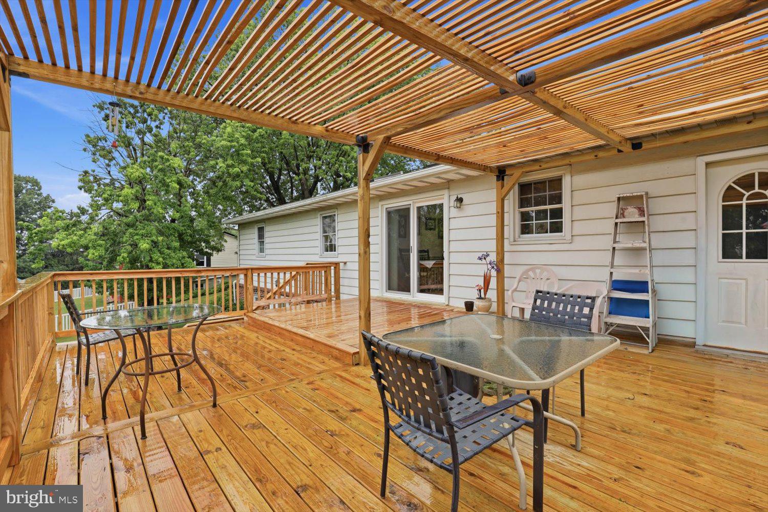 SANDY BEACH HEIGHTS - Residential